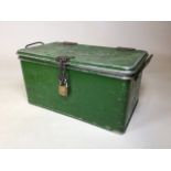 A metal trunk full of Brooke Bond tea and cigarette cards W:40cm x D:25cm x H:20cm