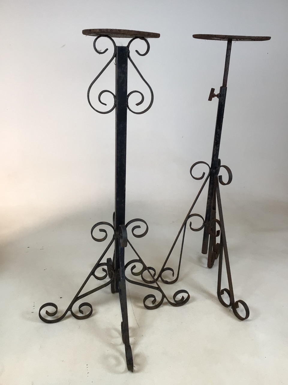 Two metal garden stands - one is adjustable - Image 2 of 7