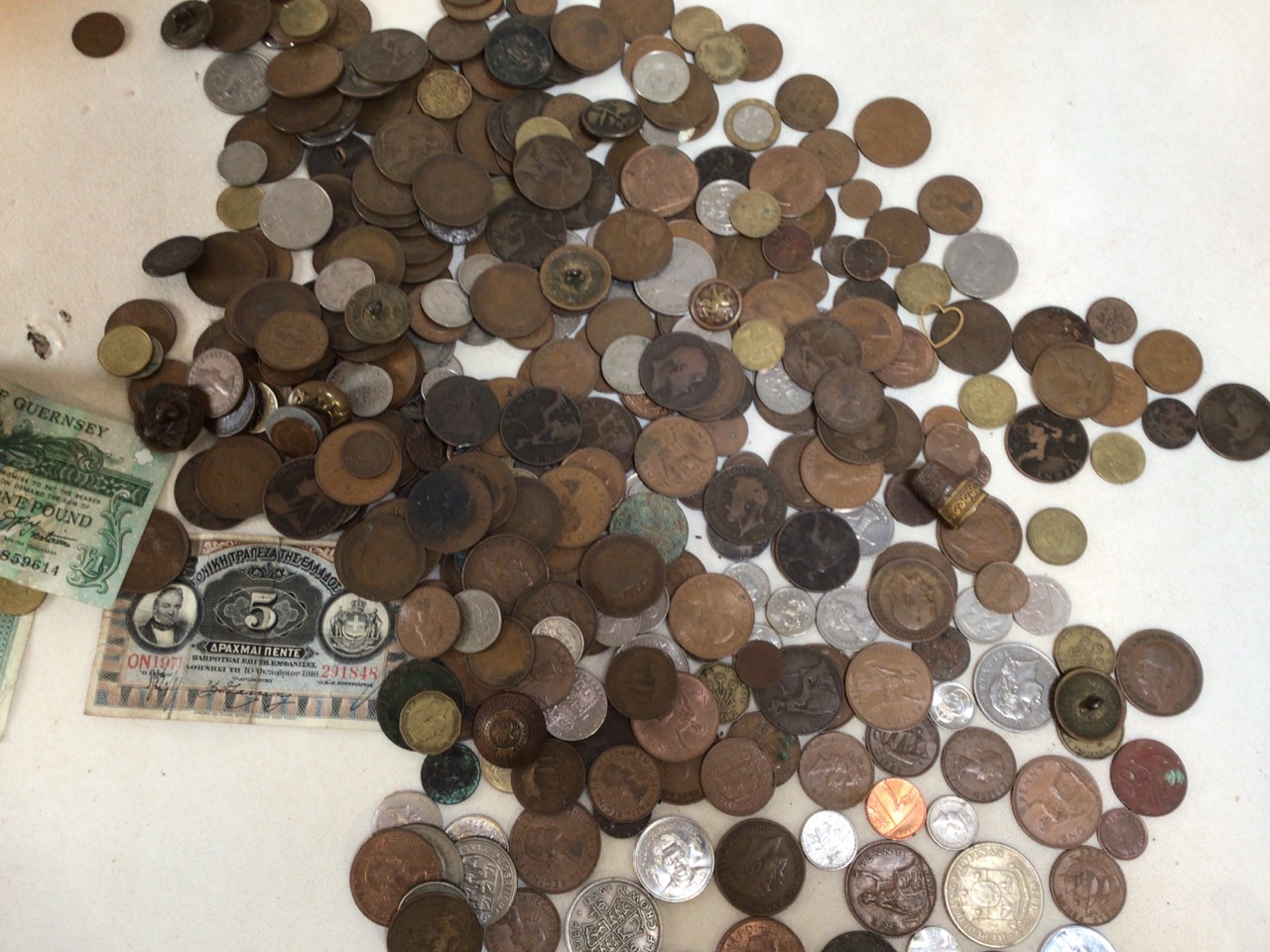 A mixed collection of coins