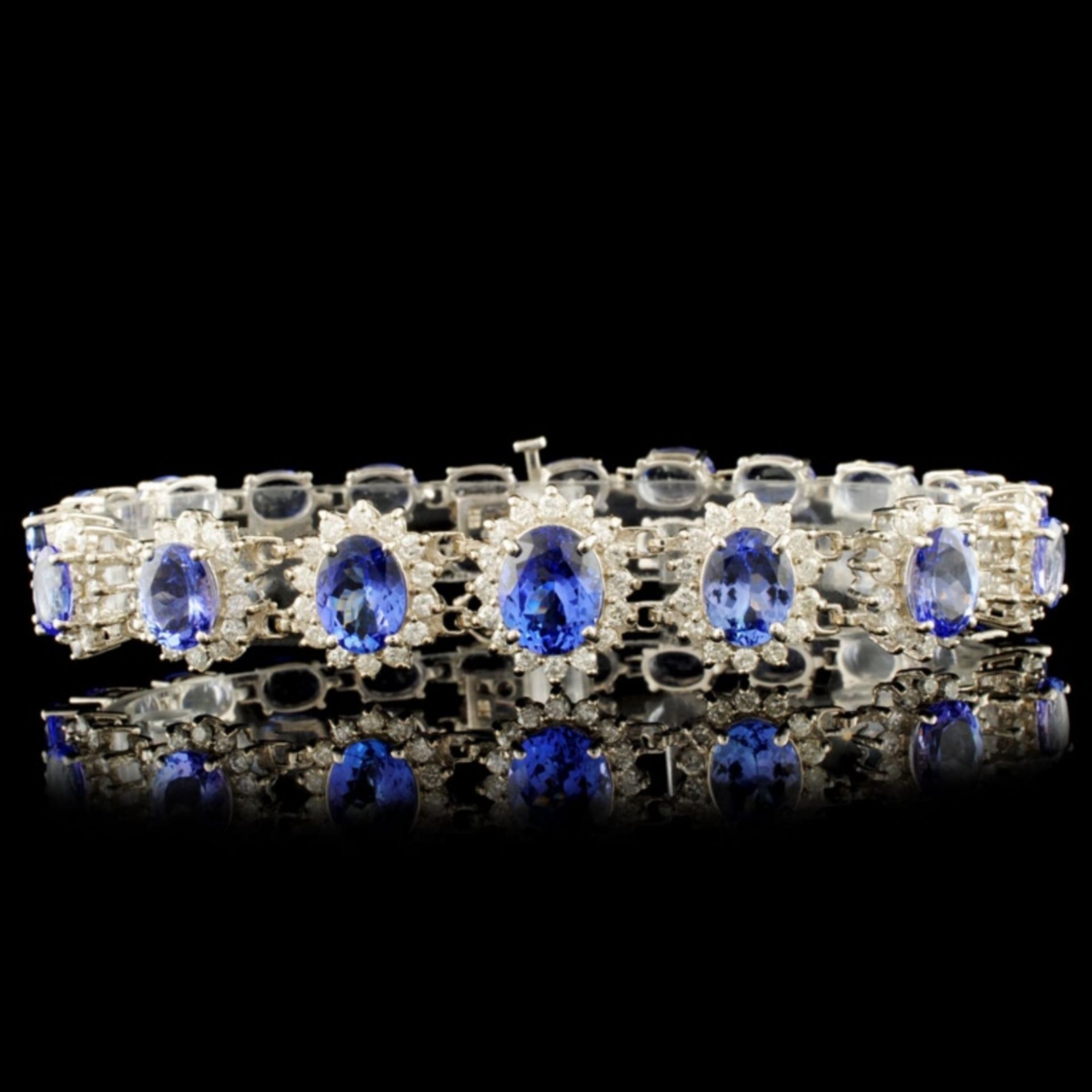 14K Gold 29.40ct Tanzanite & 2.60ctw Diamond Brace