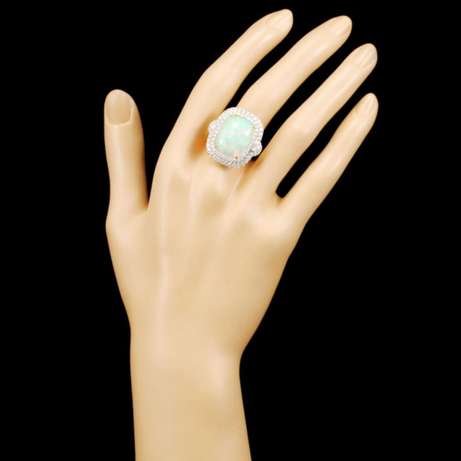 18K Gold 8.34ct Opal & 1.30ctw Diamond Ring - Image 4 of 5