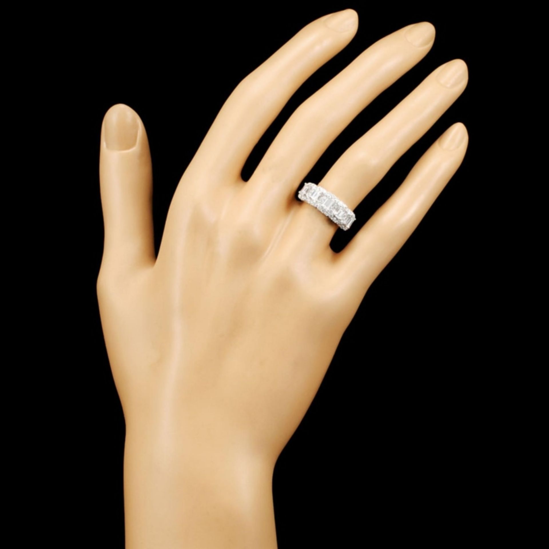 18K Gold 1.46ctw Diamond Ring - Image 4 of 5