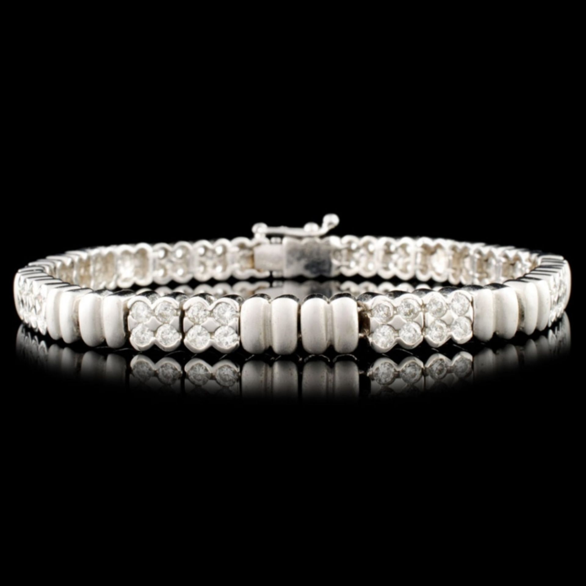 14K Gold 2.82ctw Diamond Bracelet