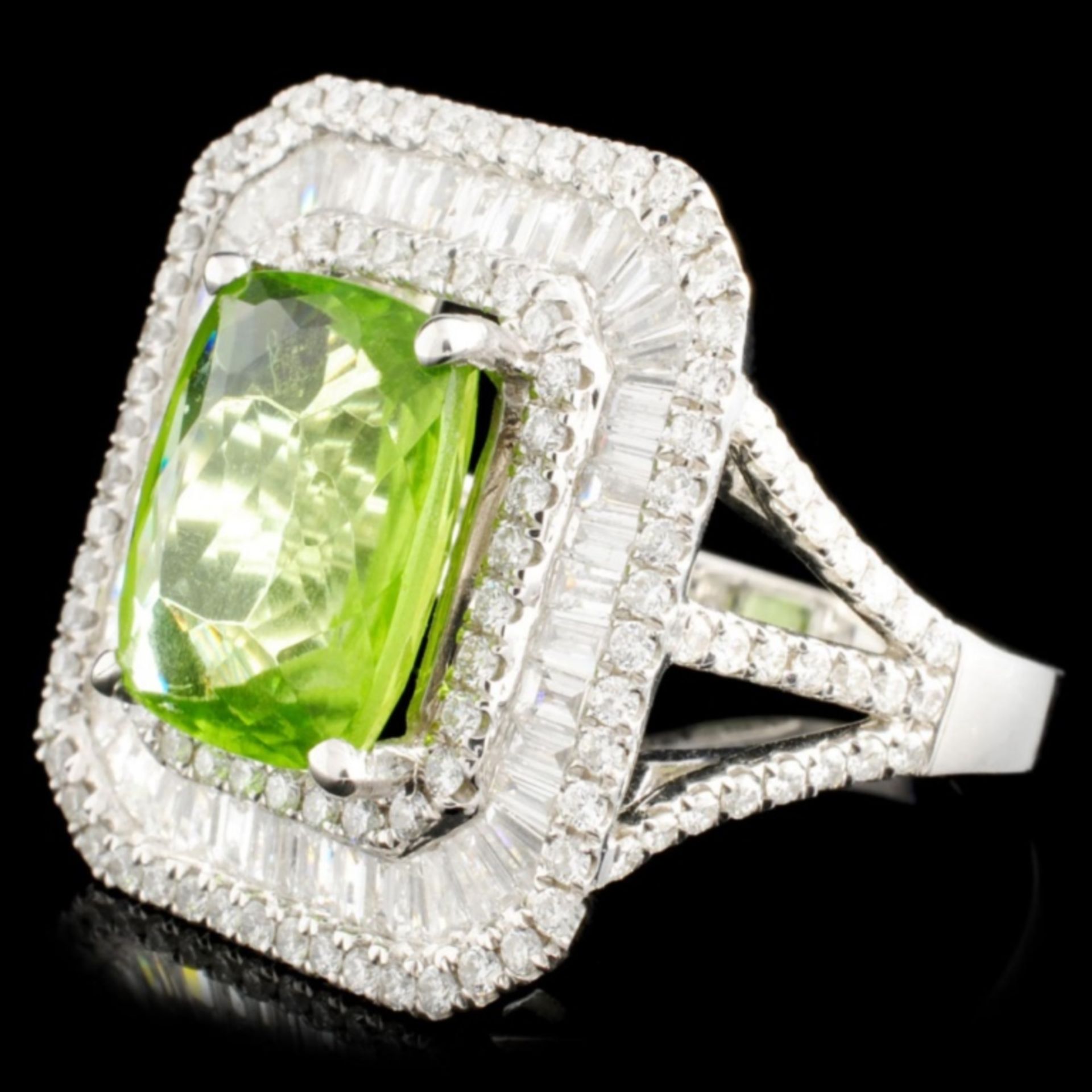 18K Gold 5.65ct Peridot & 1.73ctw Diamond Ring - Image 2 of 5