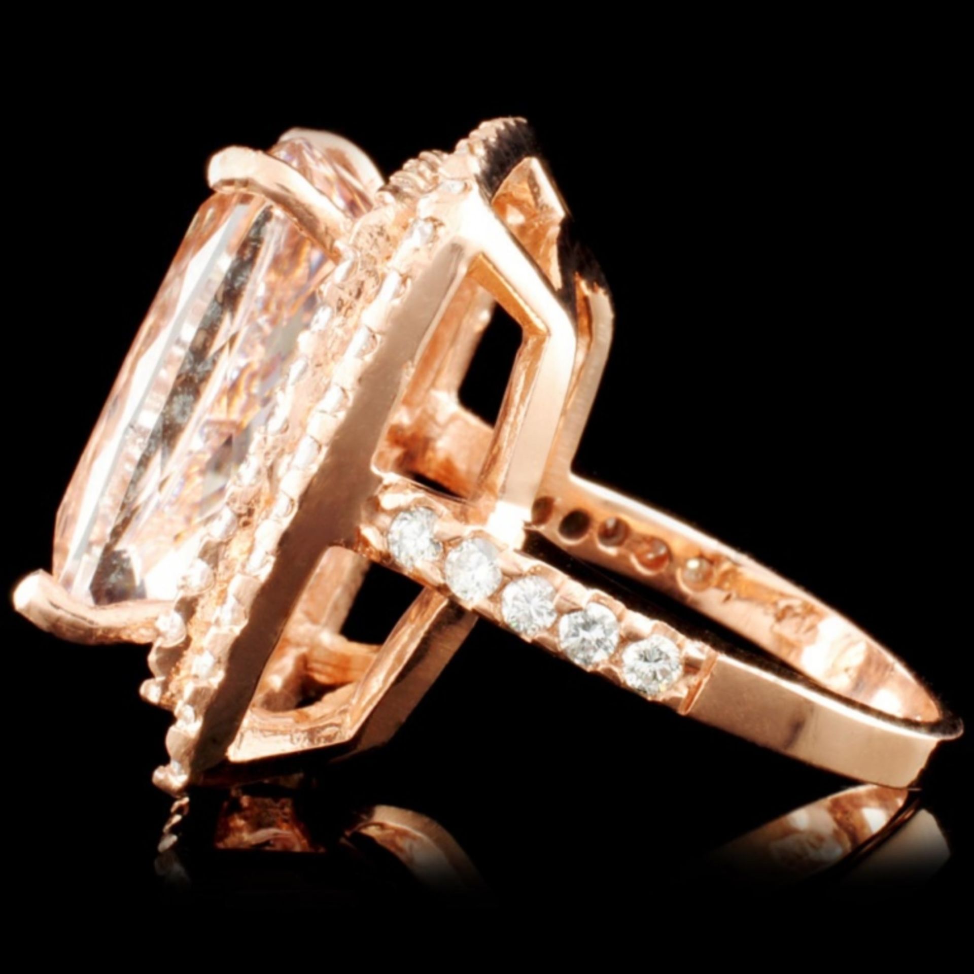 14K Gold 16.51ct Morganite & 2.05ctw Diamond Ring - Image 3 of 4