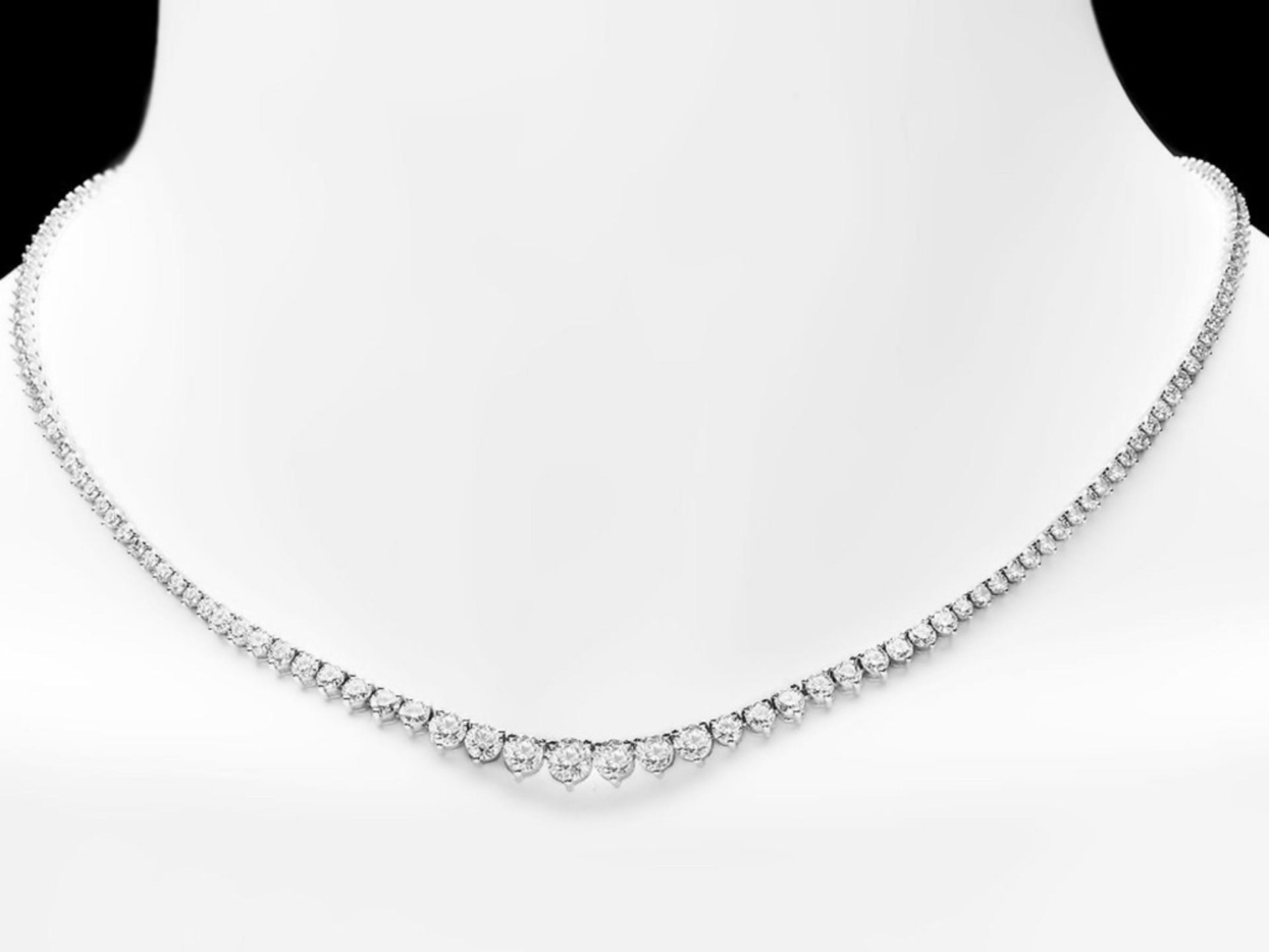 18k White Gold 9.50ct Diamond Necklace - Image 3 of 5