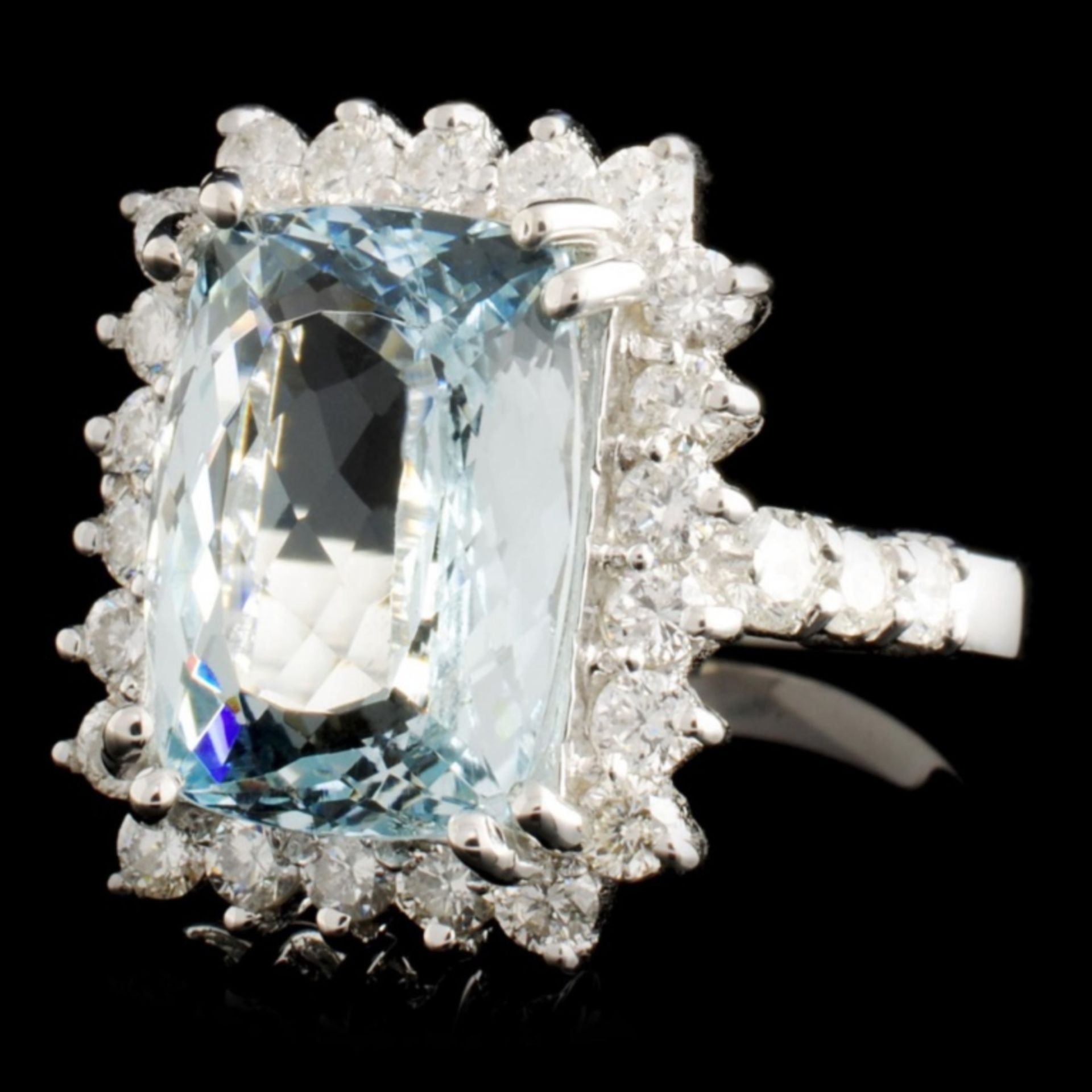 14K Gold 5.20ct Aquamarine & 1.21ctw Diamond Ring - Image 2 of 4