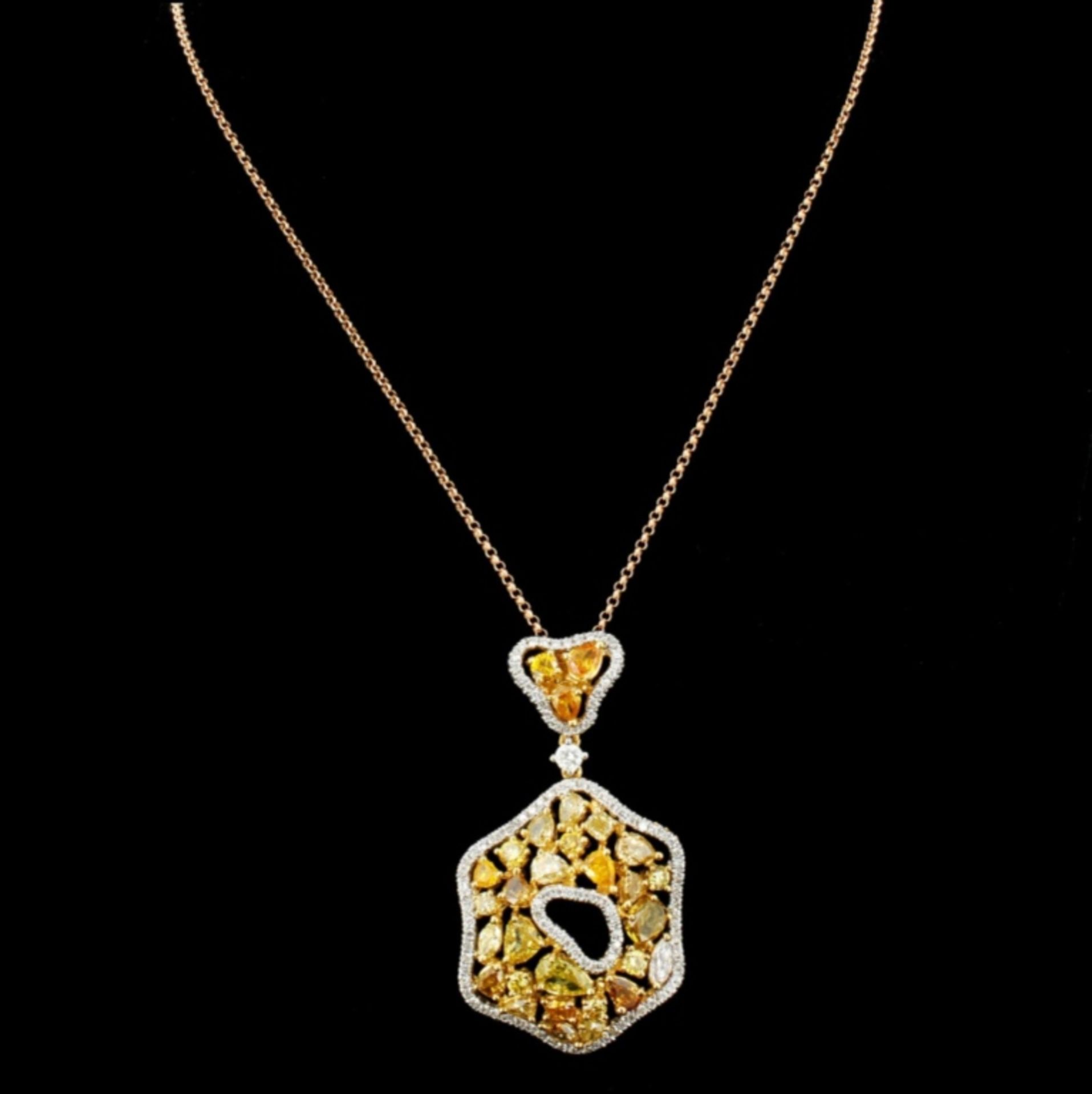18K Gold 3.42ctw Fancy Color Diamond Pendant - Image 2 of 3