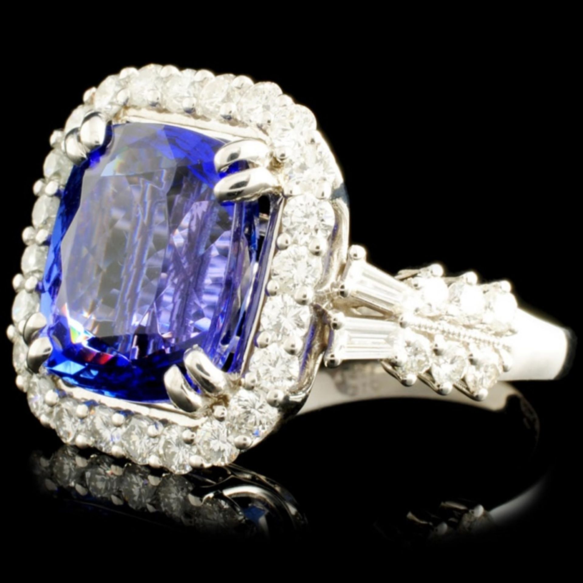 18K Gold 7.21ct Tanzanite & 1.35ctw Diamond Ring - Image 2 of 5