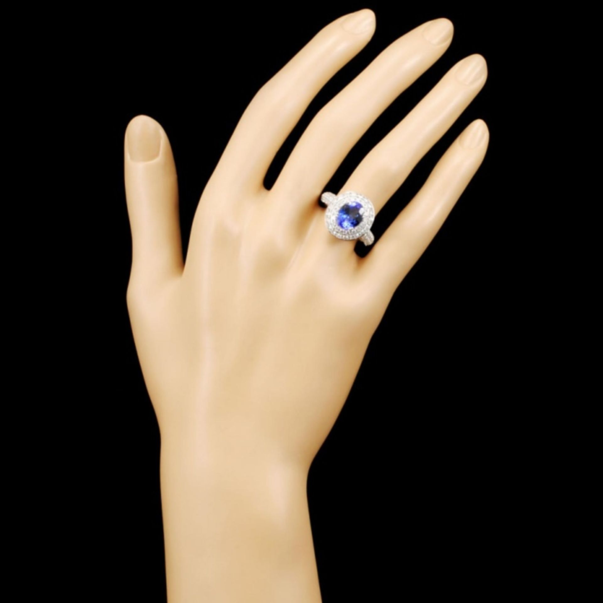 14K Gold 2.14ct Tanzanite & 1.71ctw Diamond Ring - Image 4 of 5