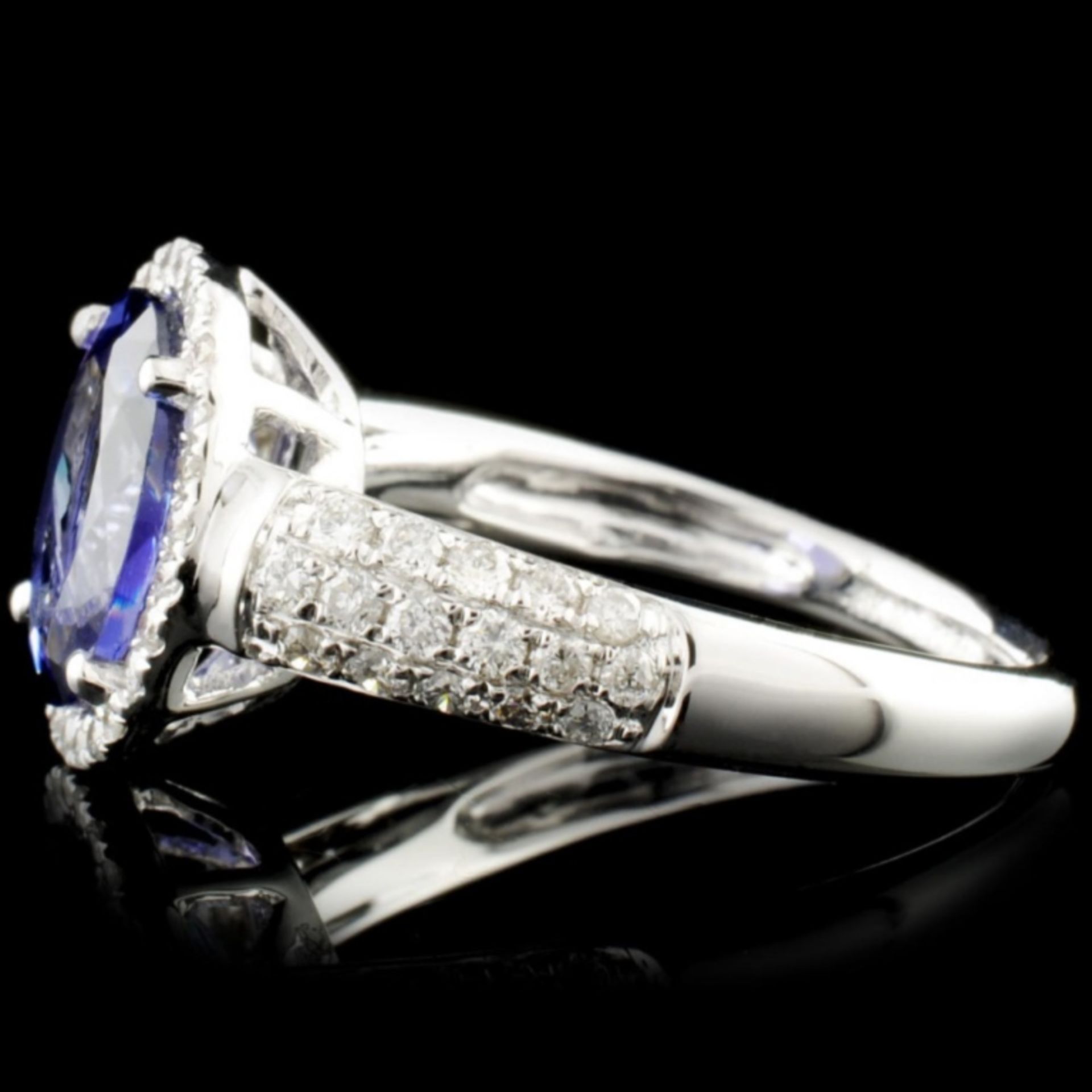 18K Gold 2.36ct Tanzanite & 0.50ctw Diamond Ring - Image 3 of 3