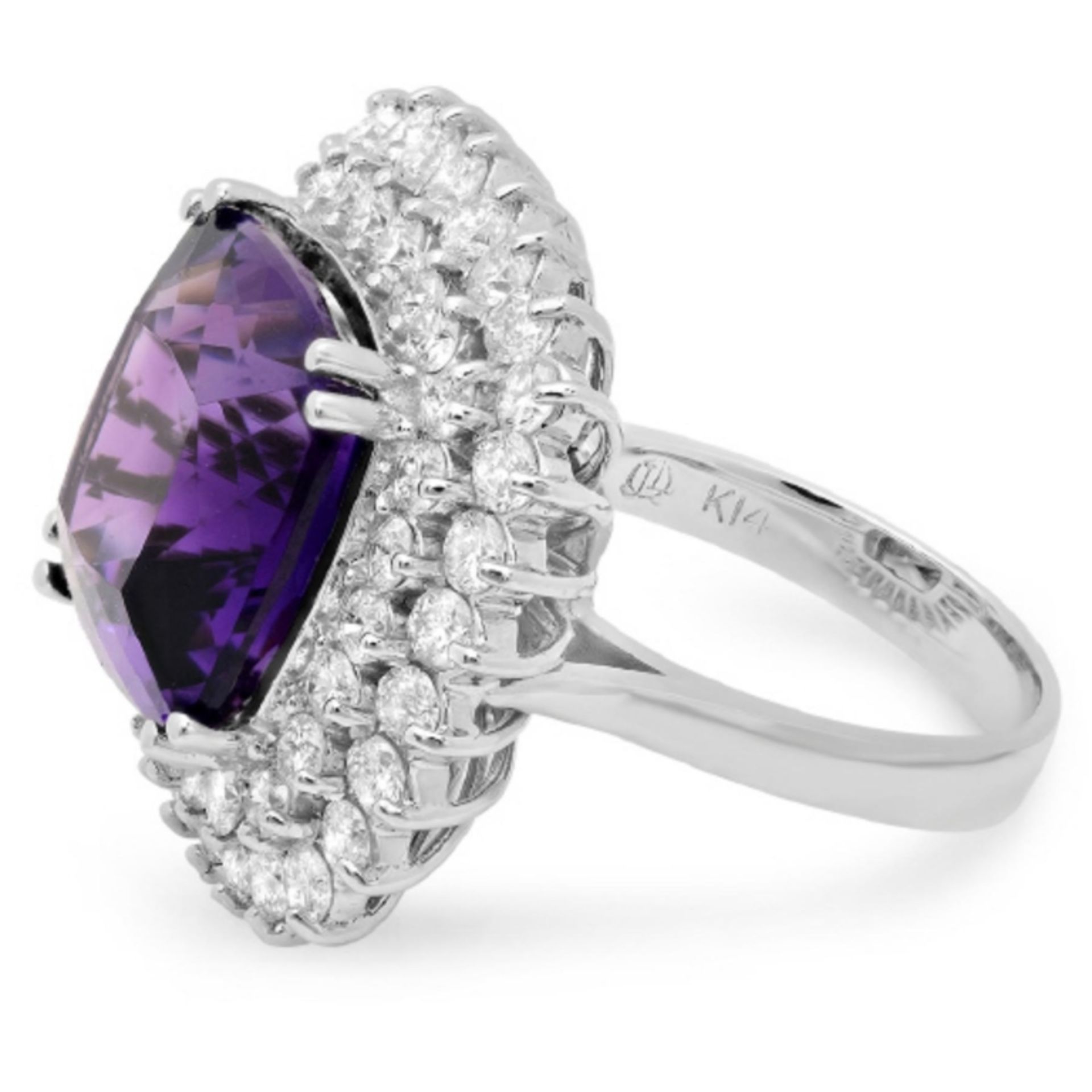 14K Gold 12.00ct Amethyst & 2.80ct Diamond Ring - Image 2 of 2