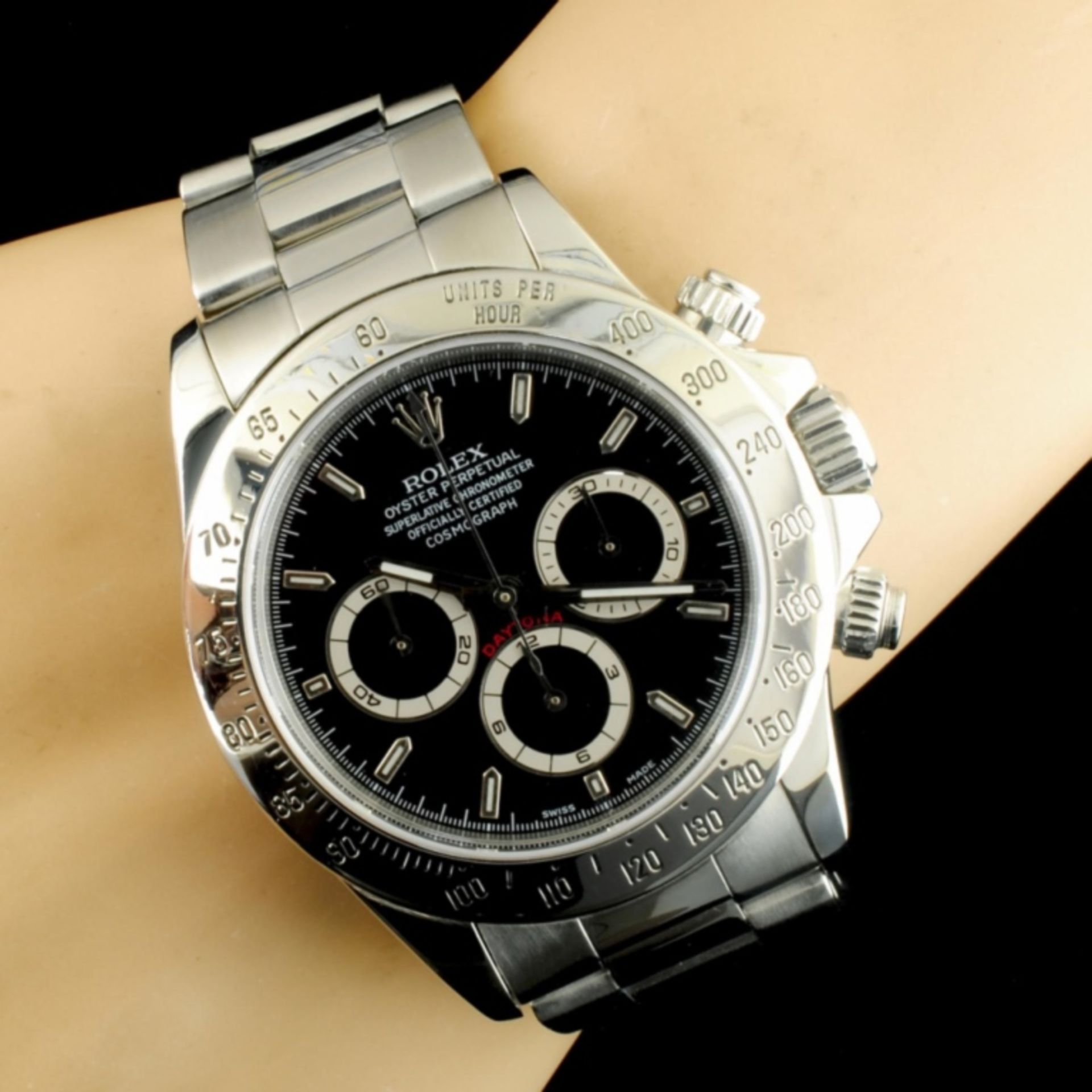 Rolex DAYTONA Cosmograph 16520 40MM Wristwatch - Image 5 of 9