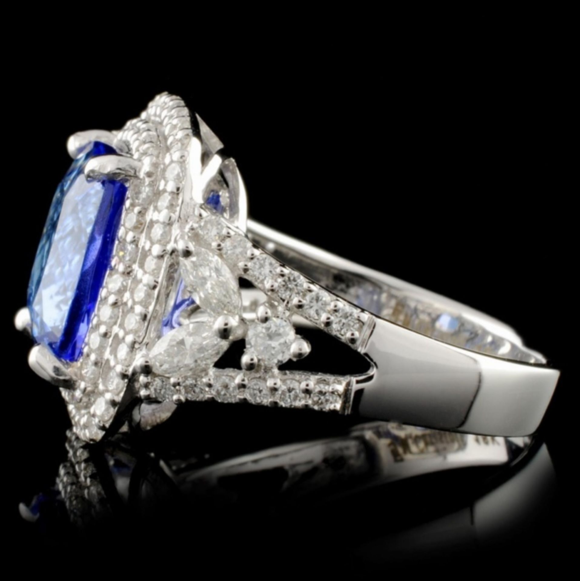 18K White Gold 4.69ct Tanzanite & 1.00ctw Diamond - Image 3 of 4