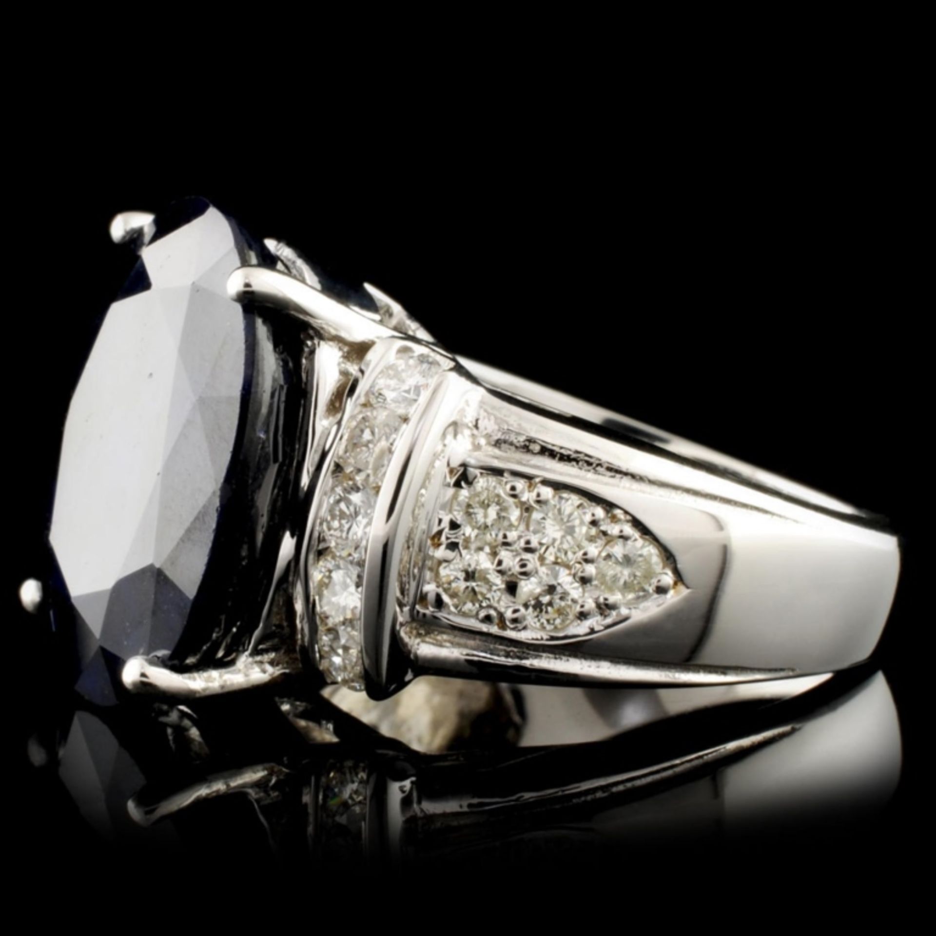 14K Gold 13.50ct Sapphire & 0.75ctw Diamond Ring - Image 4 of 5
