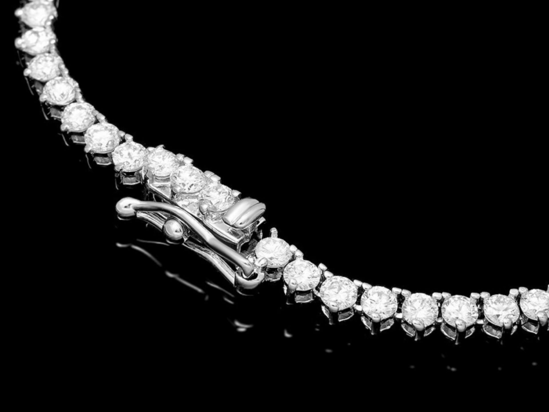 ^18k White Gold 8.00ct Diamond Necklace - Image 3 of 4