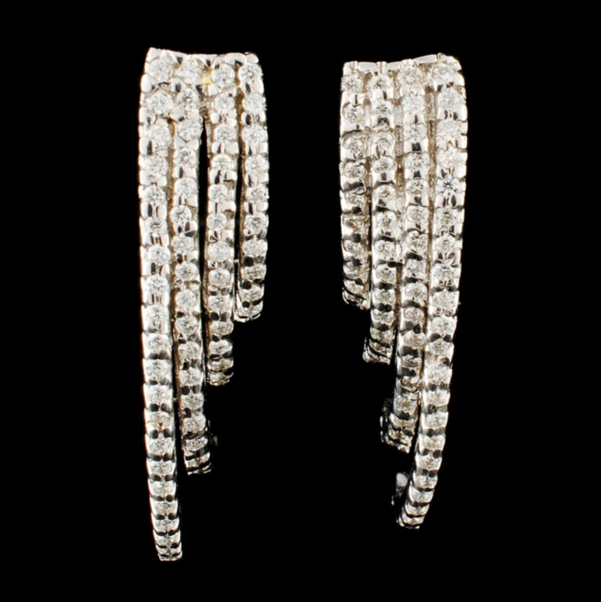 18K Gold 0.68ctw Diamond Earrings