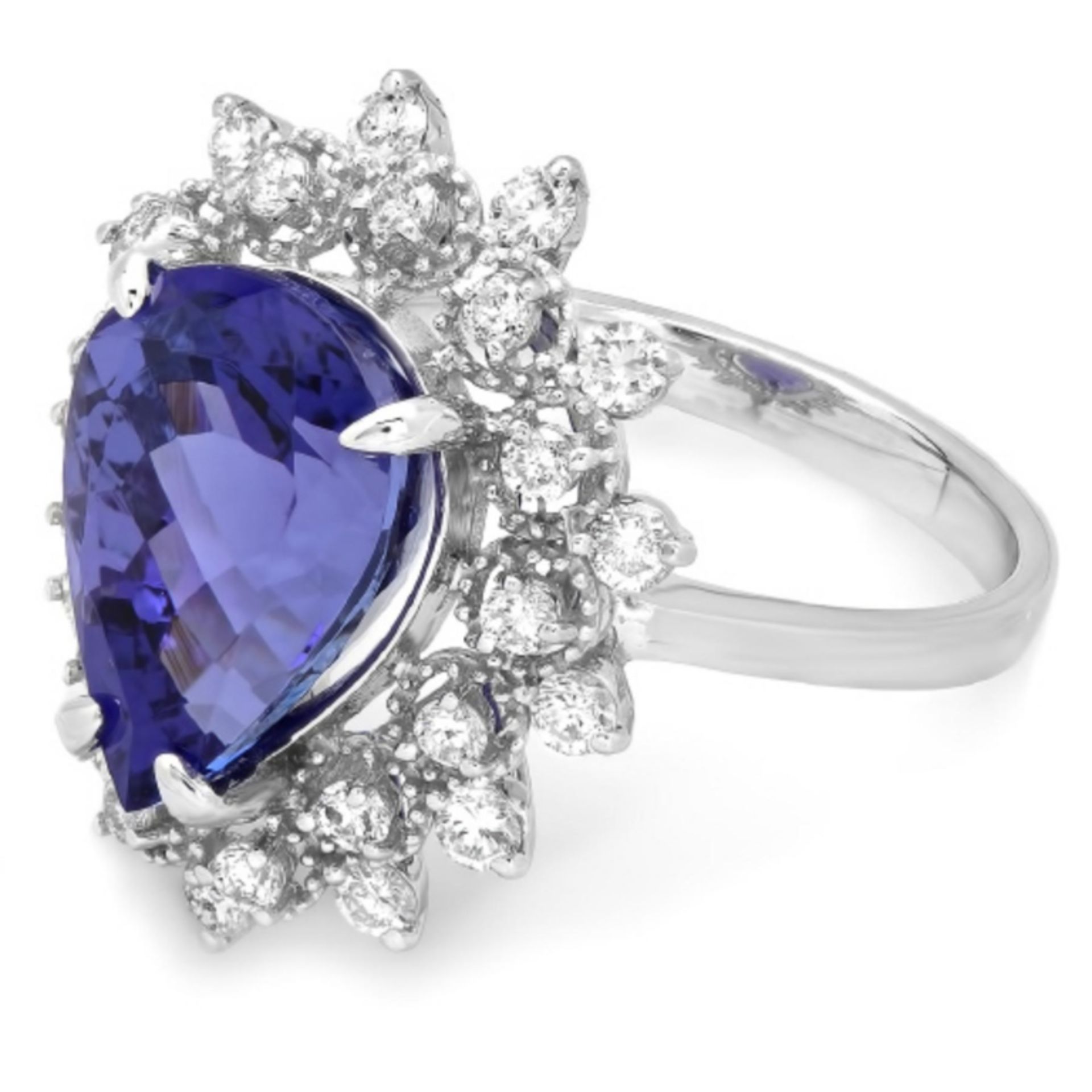 14K Gold 4.00ct Tanzanite & 0.75ct Diamond Ring - Image 2 of 2