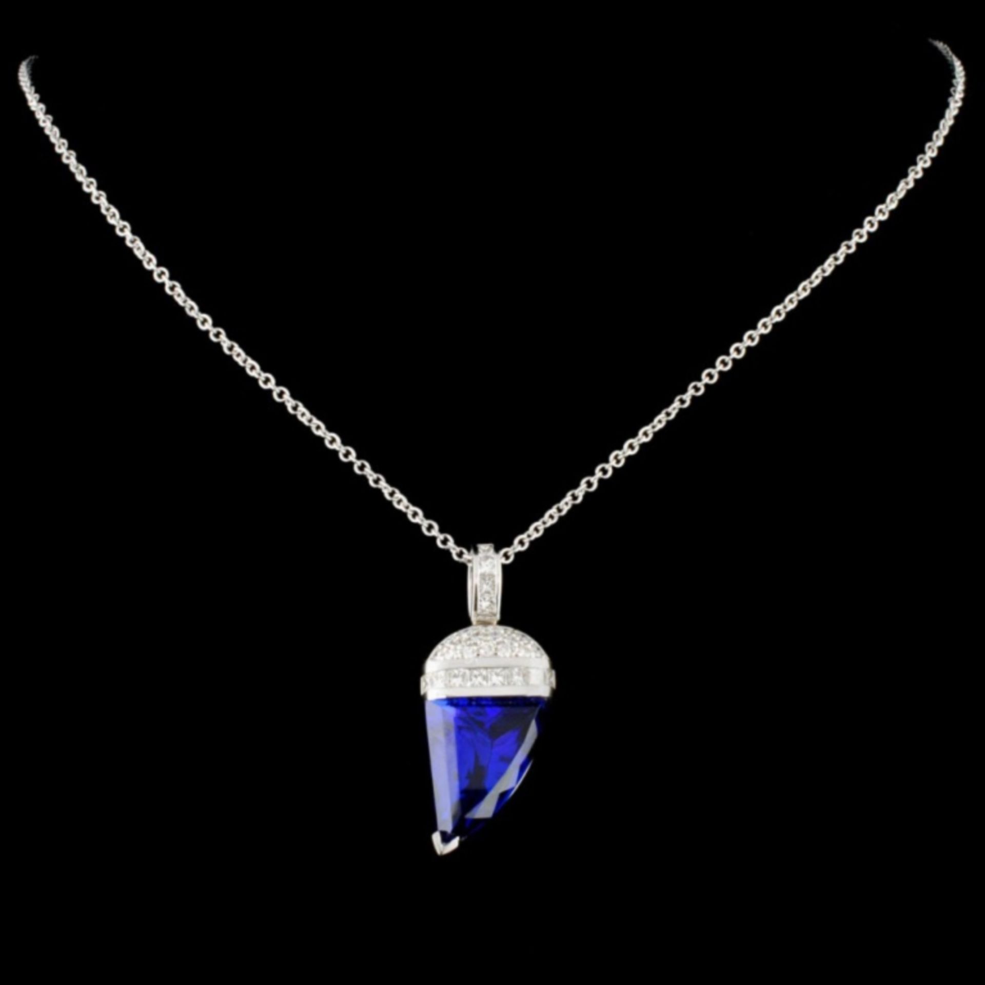 18K Gold 8.39ct Tanzanite & 0.84ctw Diamond Pendan - Image 2 of 4