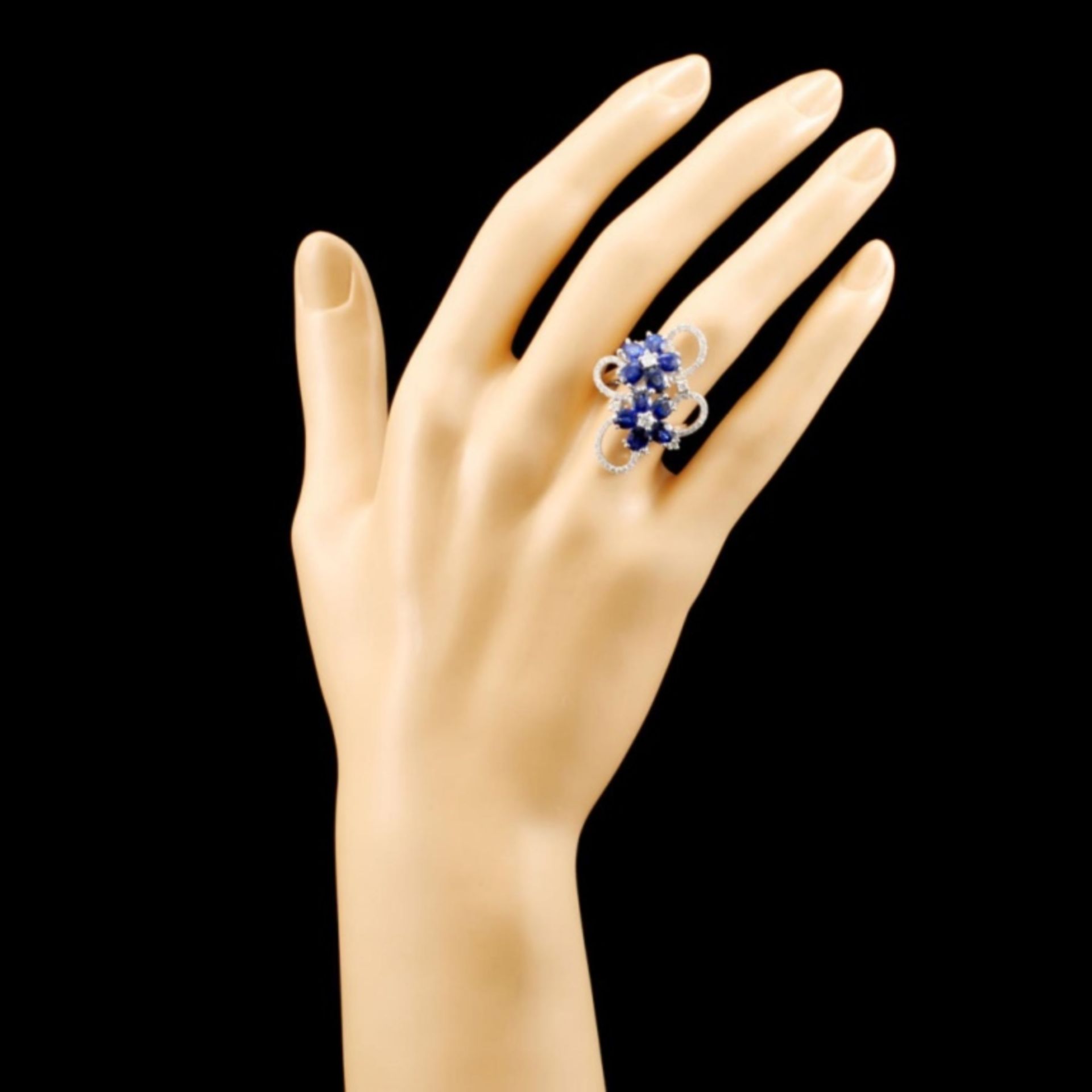 18K Gold 4.90ctw Sapphire & 0.68ctw Diamond Ring - Image 4 of 4