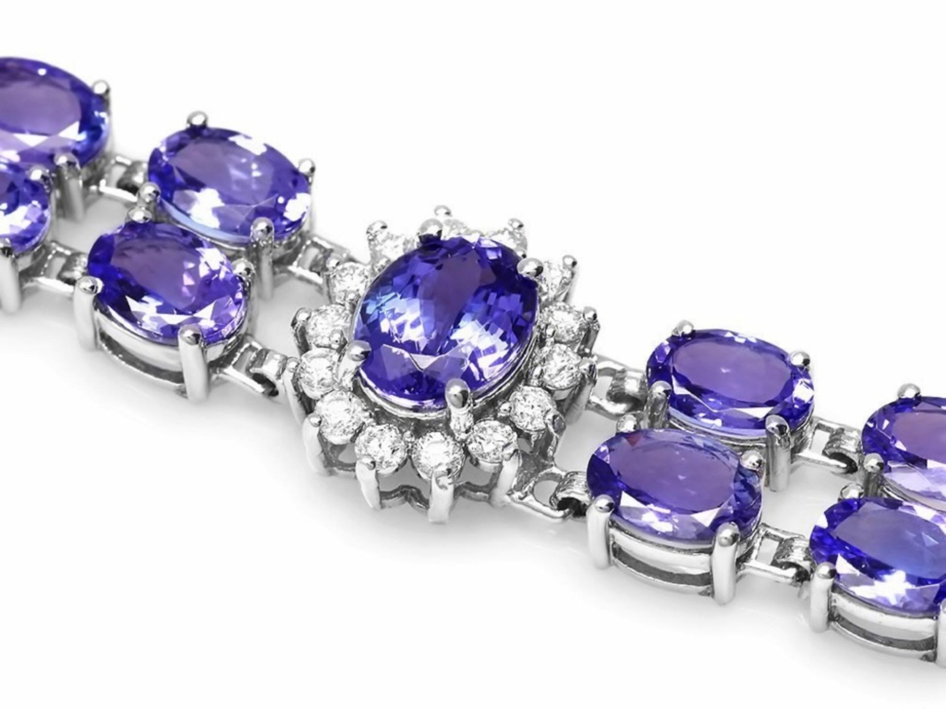 `14k Gold 29.00ct Tanzanite & 1.50ct Diamond Brace - Image 2 of 4