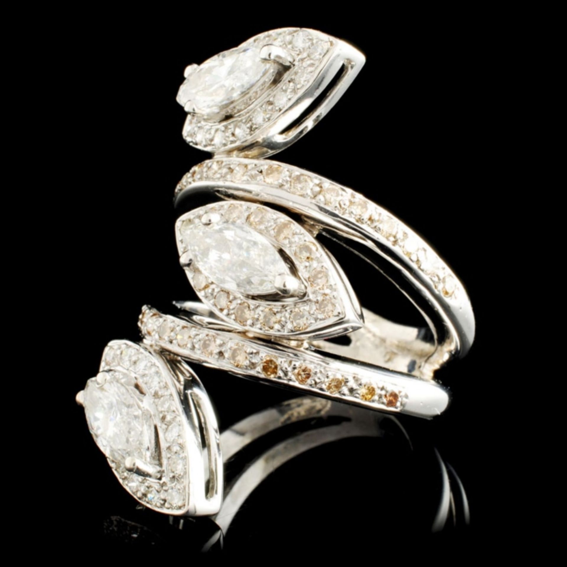 18K Gold 2.47ctw Diamond Ring - Image 2 of 5