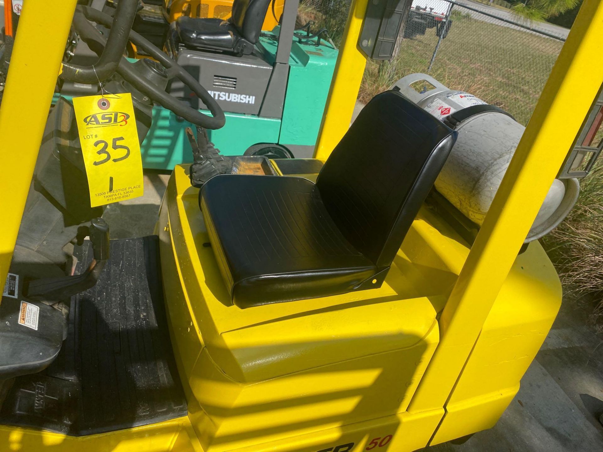 HYSTER S50 LP FORKLIFT, 5,000 LB CAPACITY, TILT, SIDE SHIFT - Image 3 of 8