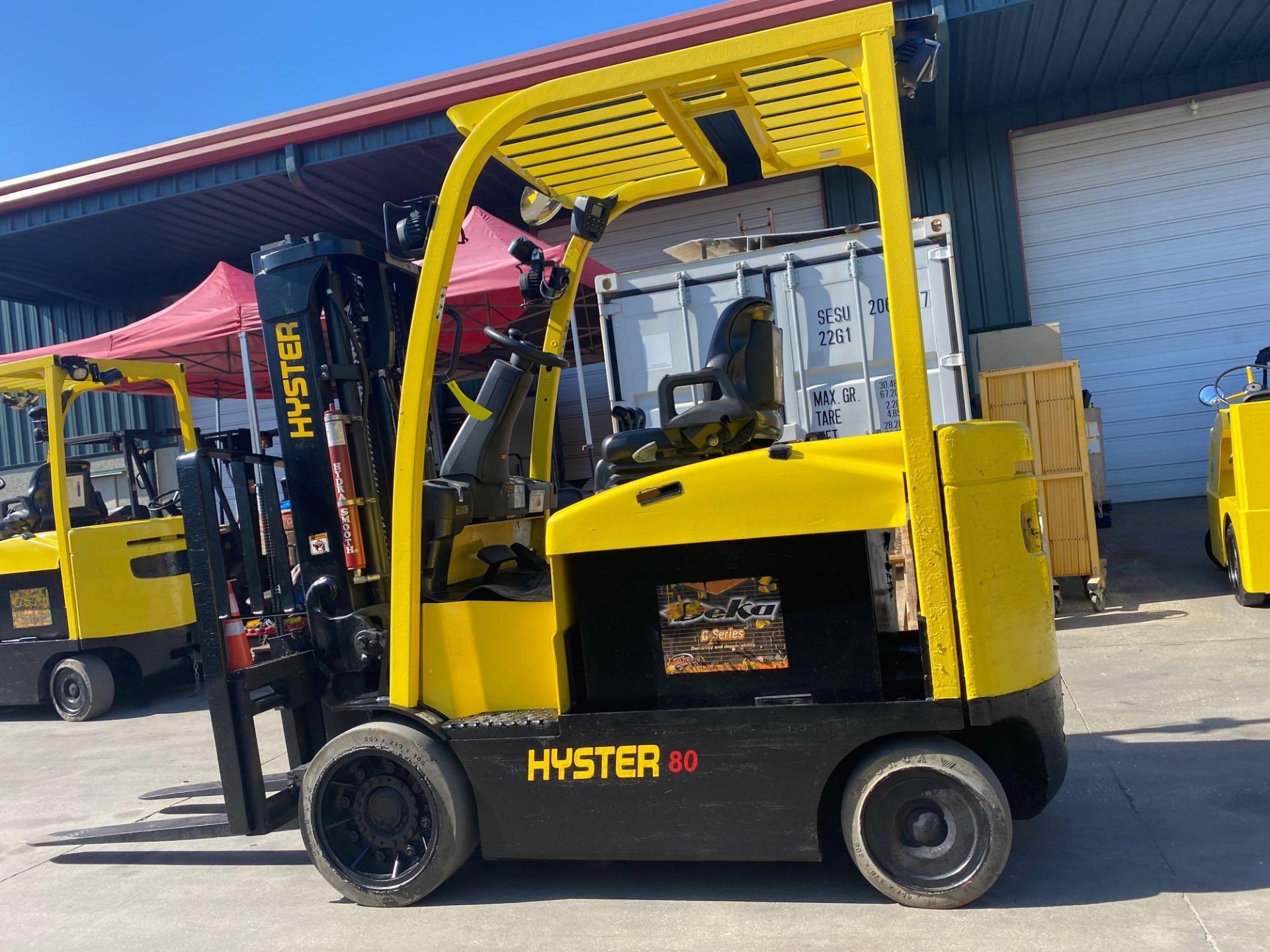 2014 HYSTER E80XN ELECTRIC FORKLIFT, 8,000 LB CAPACITY, TILT, SIDE SHIFT, 36V - Image 2 of 8