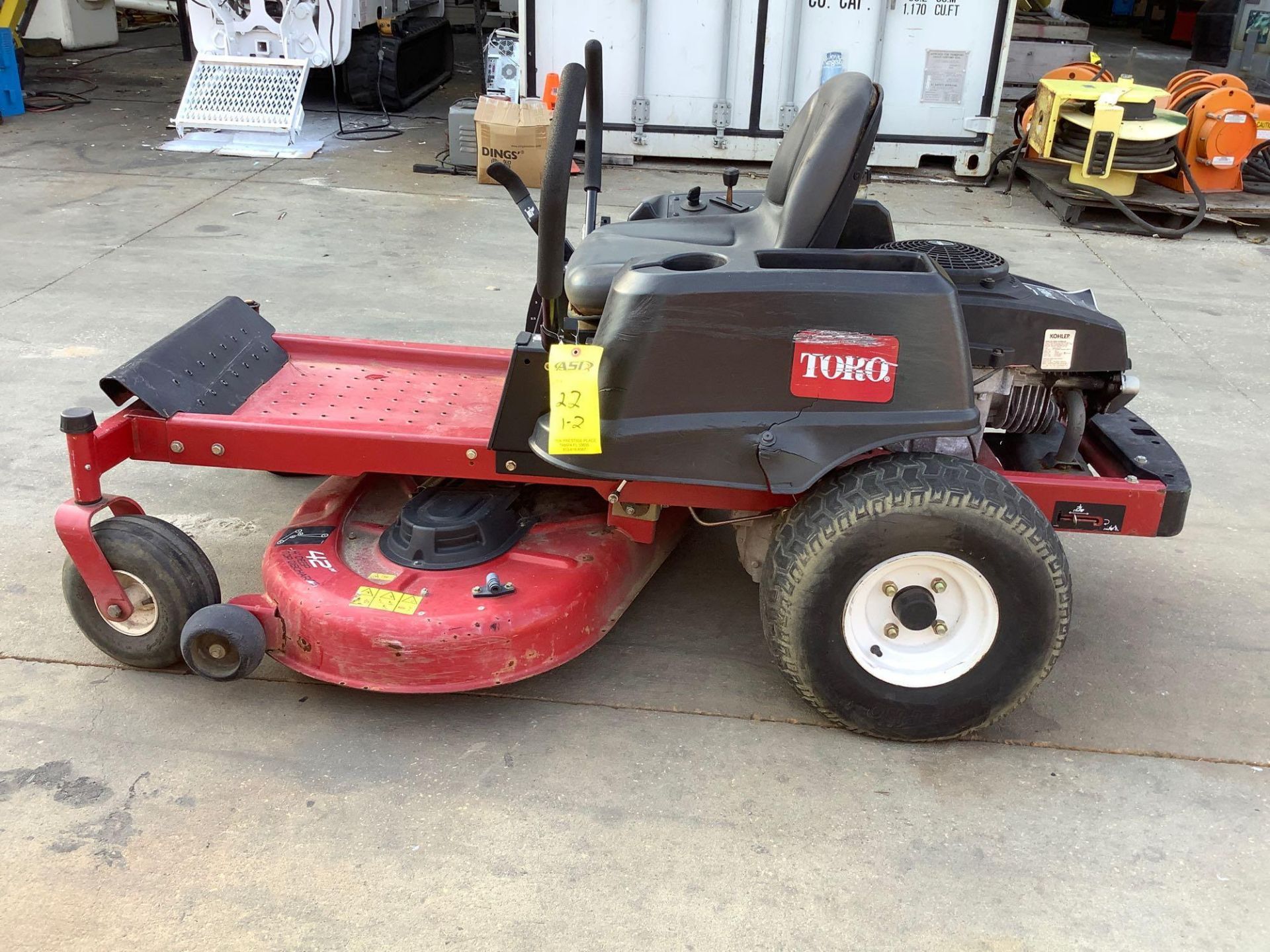 TORO 42” DECK ZERO TURN MOWER RUNS AND OPERATES