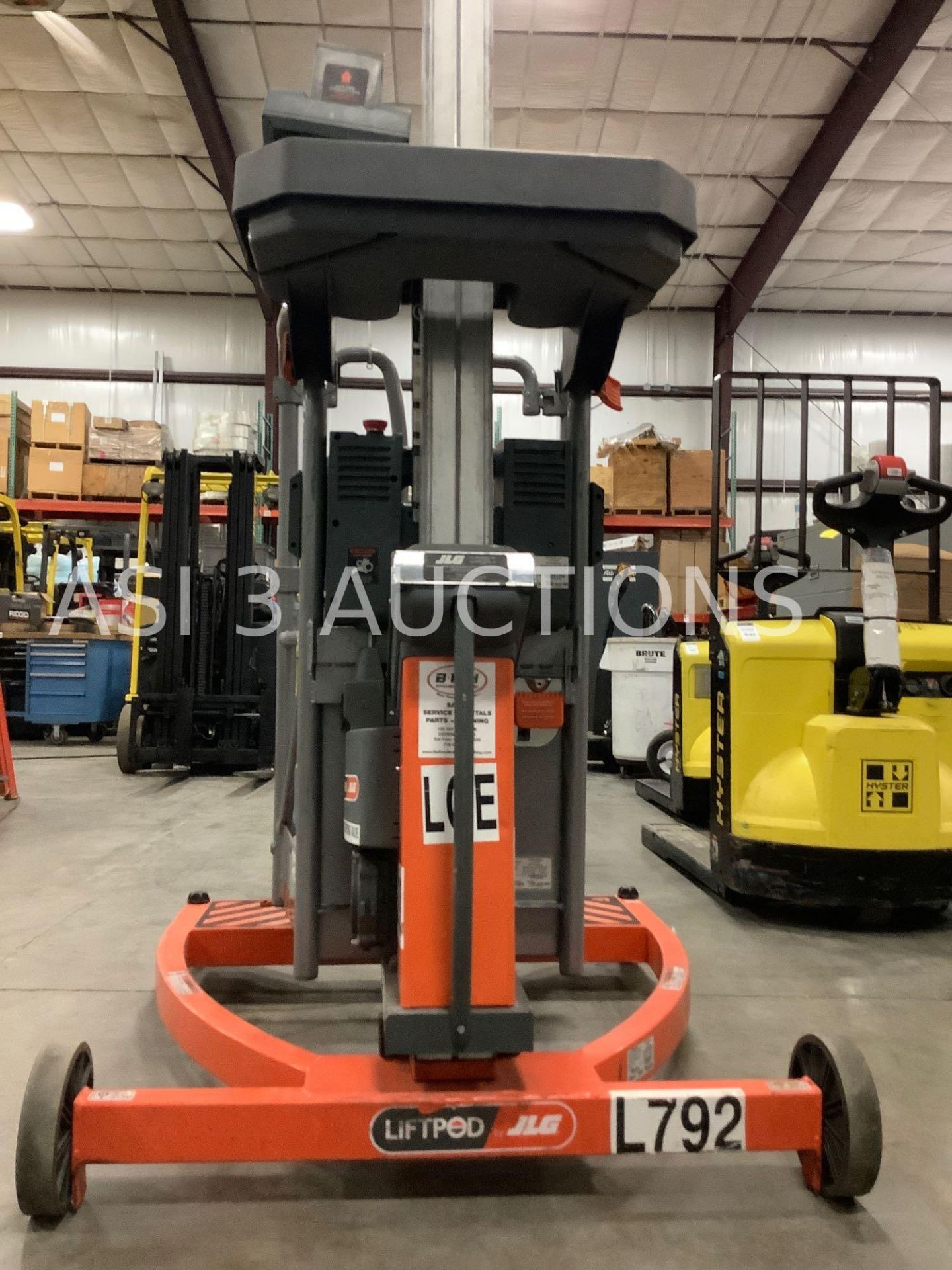 2013 JLG ELECTRIC MAN LIFT MODEL FS80 D3 POWER PACK LIFTPOD 20S MAX CAPACITY 330 WITH MANUAL - Image 10 of 11