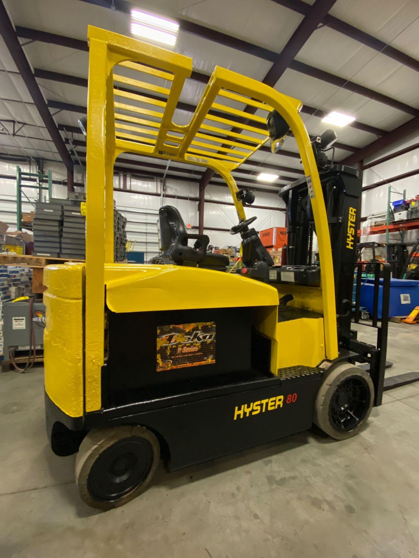 2014 HYSTER E80XN ELECTRIC FORKLIFT, 8,000 LB CAPACITY, 120.1" HEIGHT CAP, TILT, SIDE SHIFT, 36V - Image 6 of 8