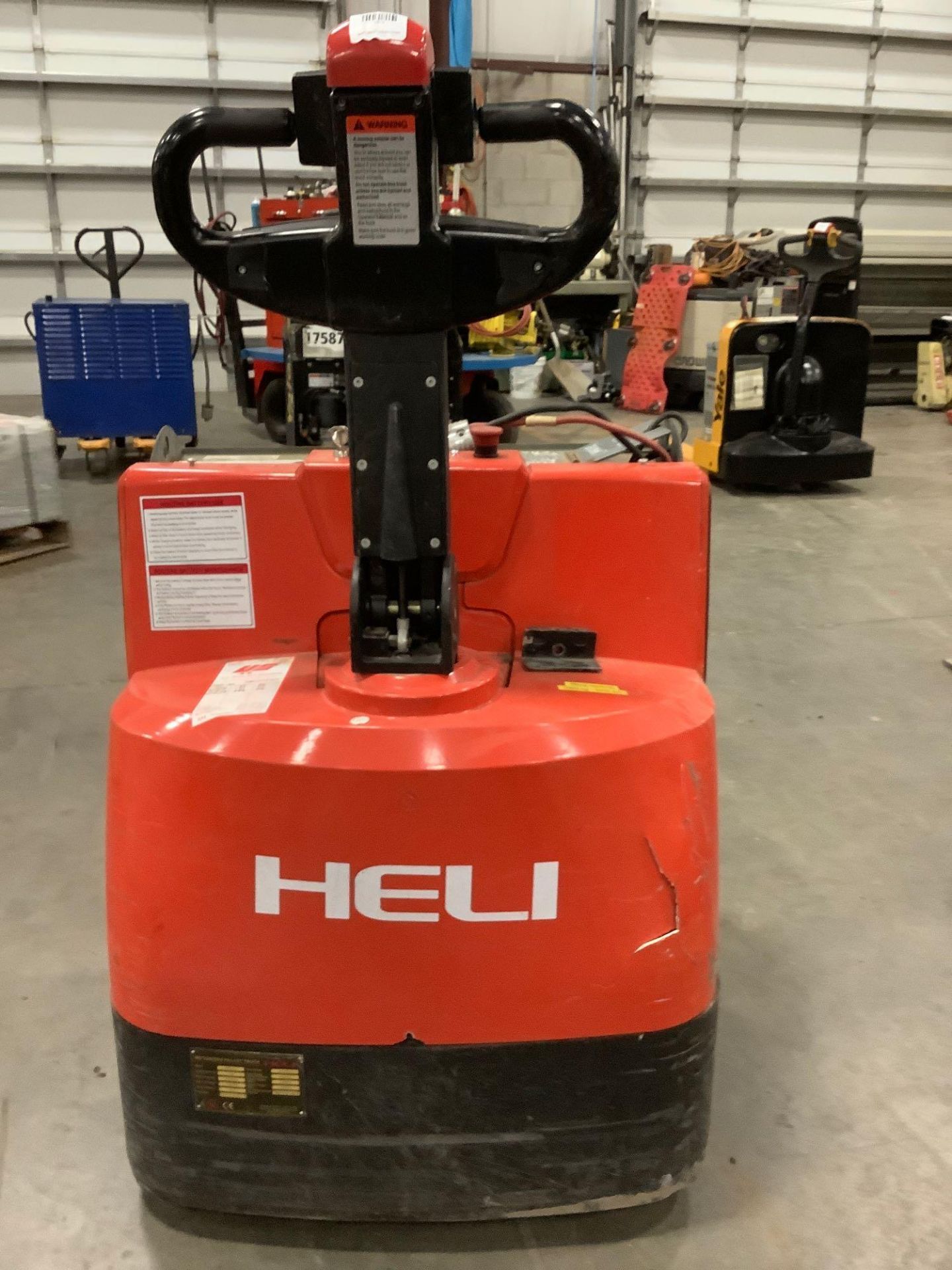 HELI PALLET JACK MODEL CBD20, ELECTRIC, APPROX MAX CAPACITY 4400, ELECTRICAL ISSUE, CONDITION UNKNOW - Image 8 of 9
