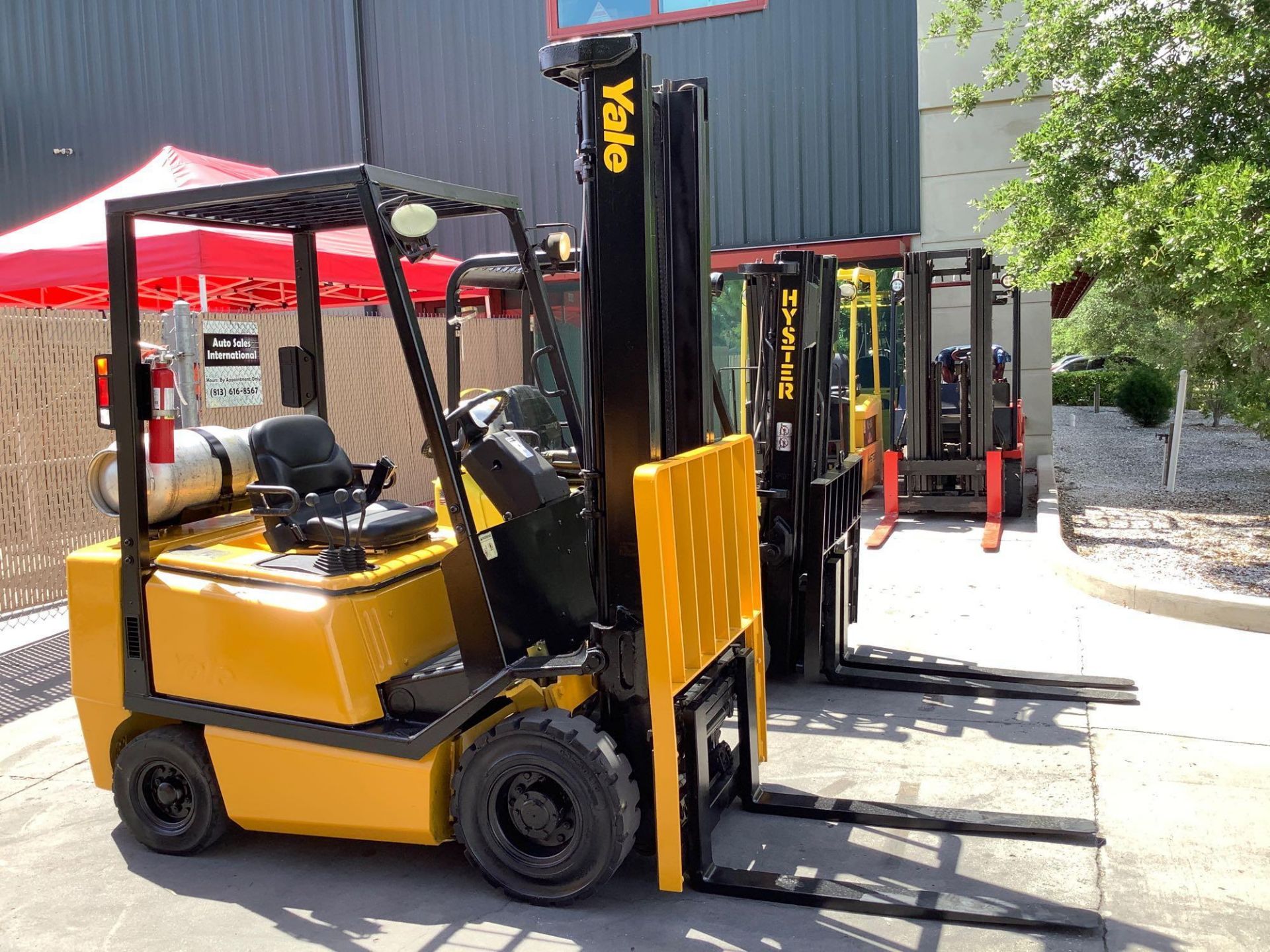 YALE LP FORKLIFT MODEL GLP040AFNUAV096 ,APPROX LOAD CAPACITY 4, 000 LBS