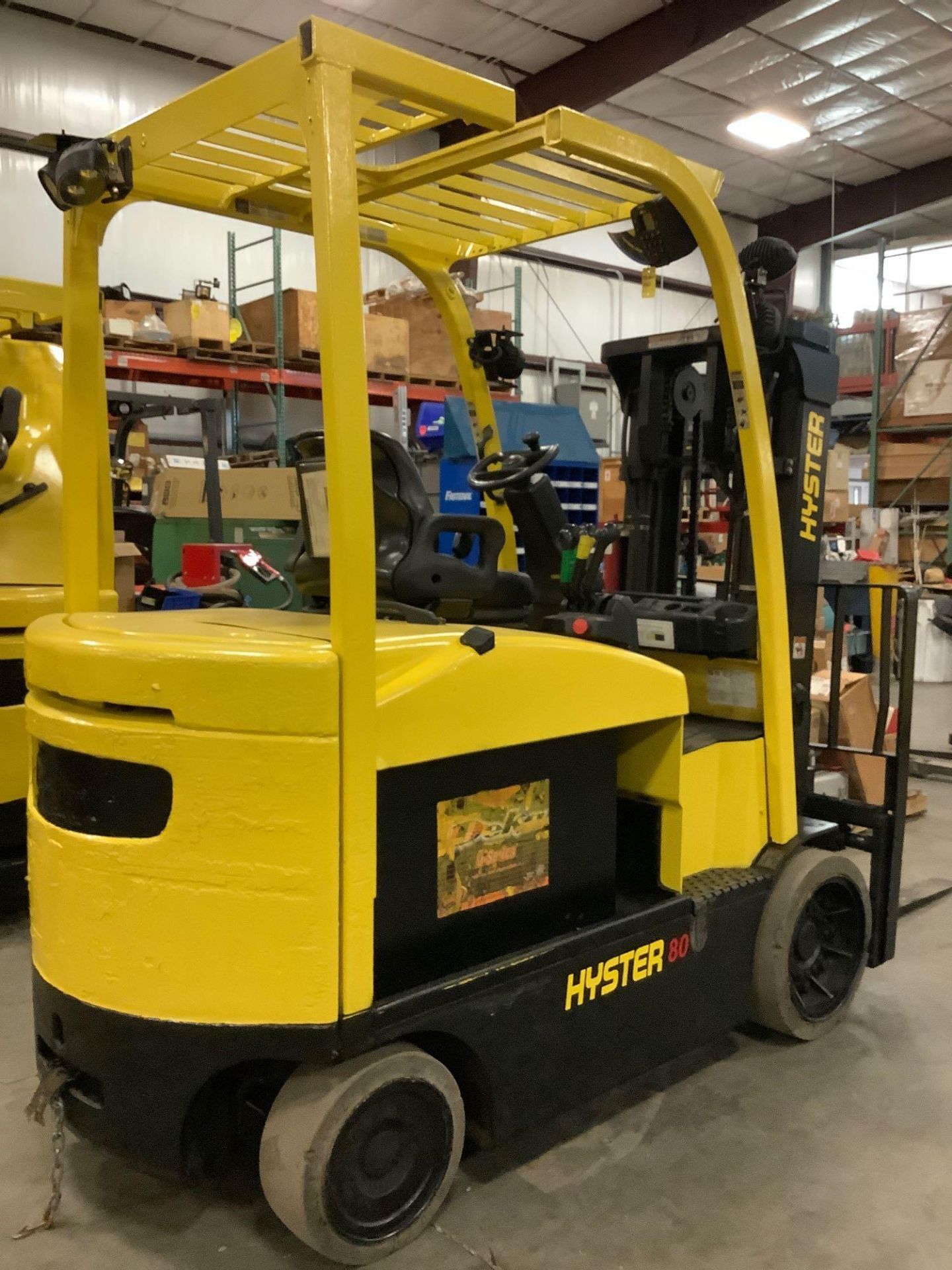 2014 HYSTER E80XN ELECTRIC FORKLIFT, 8,000 LB CAPACITY, 120.1" HEIGHT CAP, TILT, SIDE SHIFT, 36V - Image 2 of 10