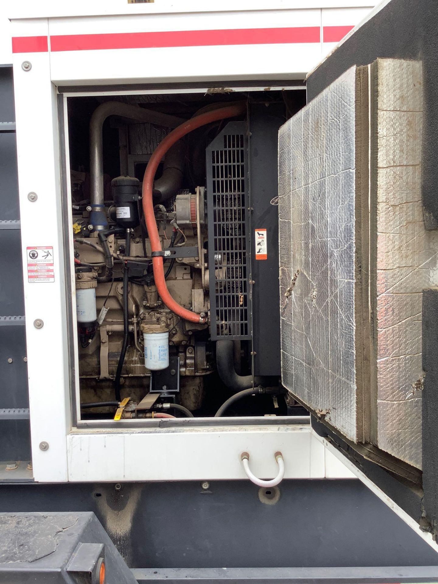 2012 TRAILER MOUNTED DIESEL MAGNUM 185 GENERATOR MODEL 431PSL6306,PHASE 3 ,CONTINUOUS DUTY VOLTS 480 - Image 15 of 15