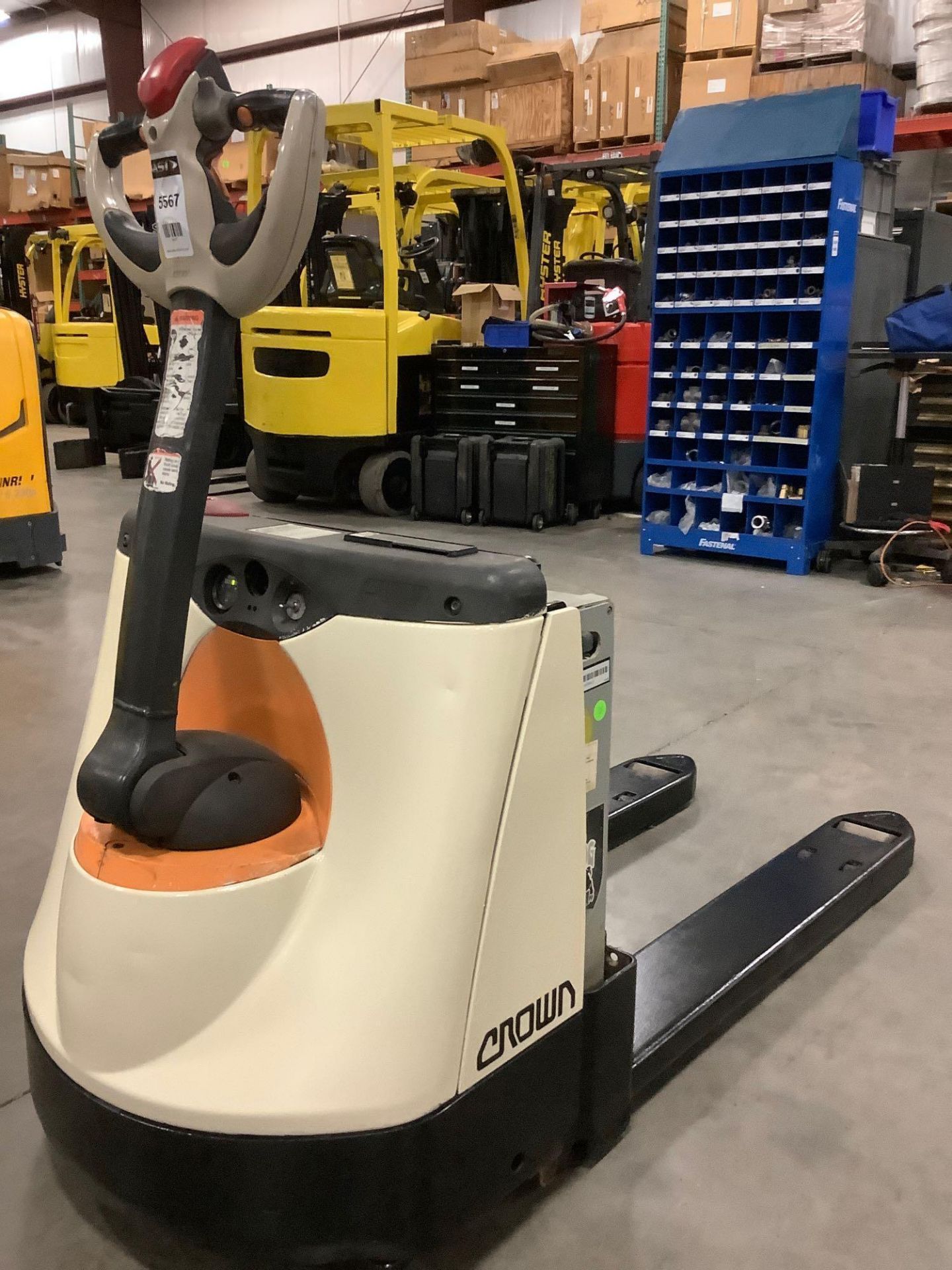 2011 CROWN ELECTRIC WALK BEHIND PALLET JACK MODEL WP2335-45 - Image 8 of 12