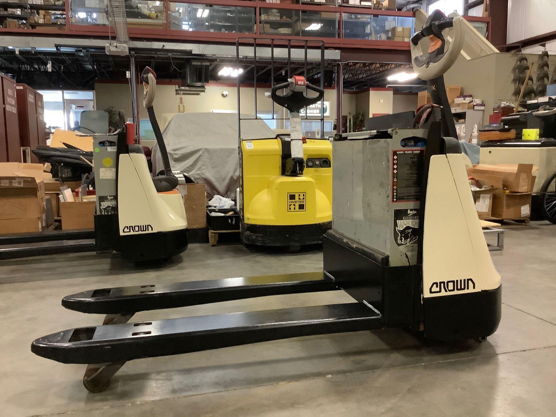 2011 CROWN ELECTRIC WALK BEHIND PALLET JACK MODEL WP2335-45 - Image 3 of 12