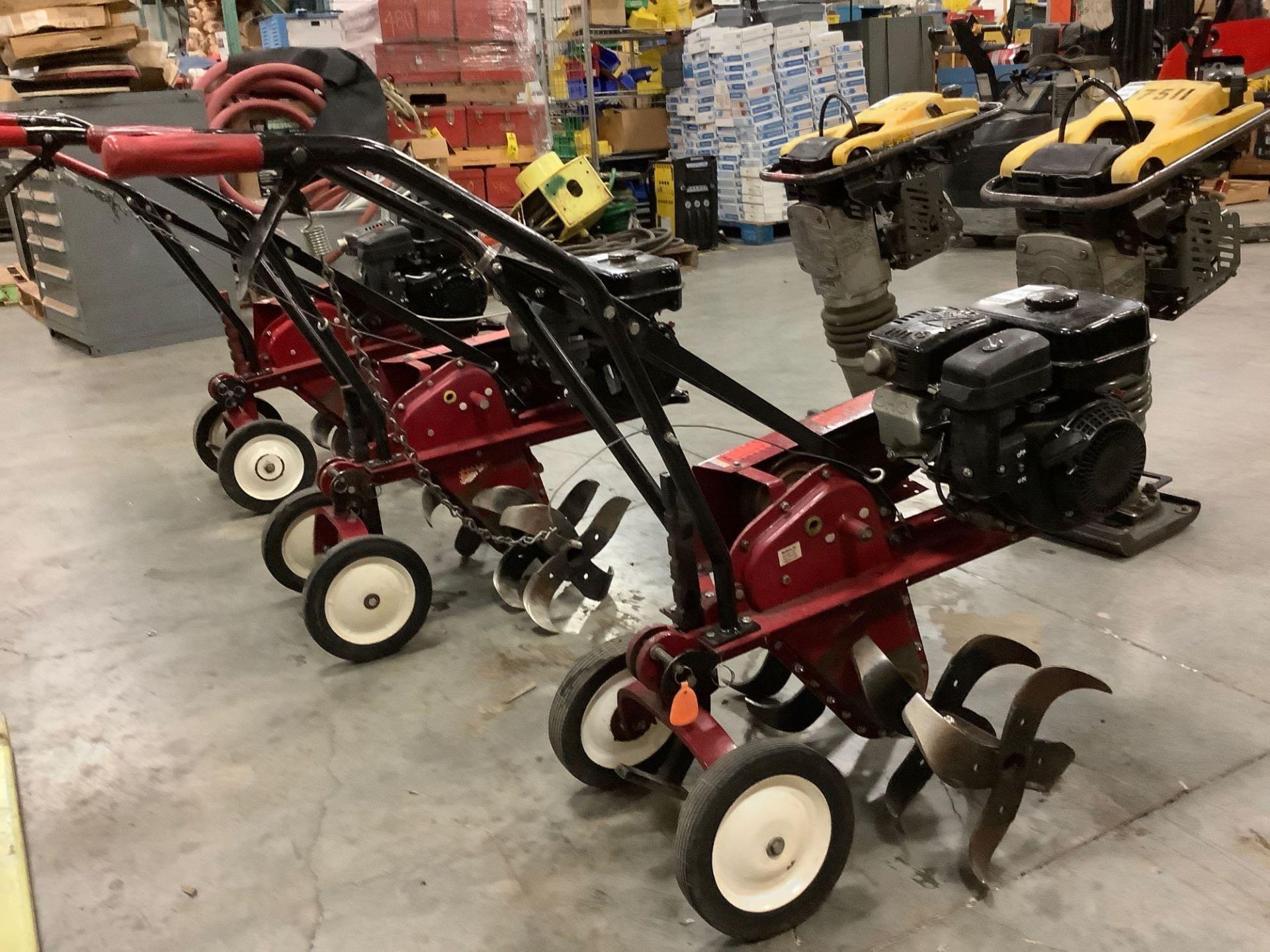 MERRY TILLER FORWARD ROTATING MID-TINE TILLER, GAS POWERED, RUNS & OPERATES - Image 2 of 7