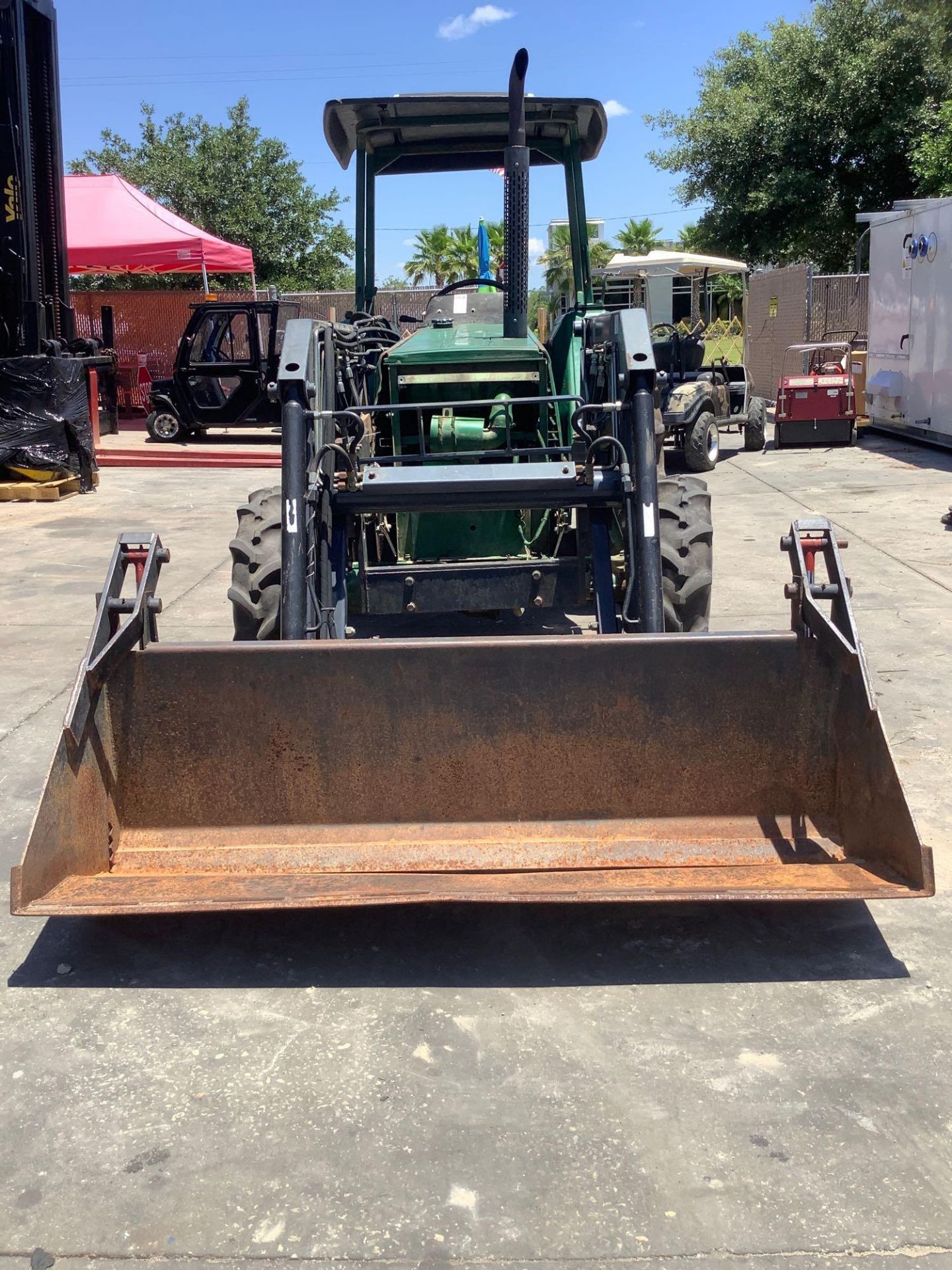 YANMAR F395D TRACTOR WITH BUHLER ALLIED 295 BUCKET ATTACHMENT APPROX 72”, DIESEL, 4-in-1 BUCKET, 4W - Image 7 of 11