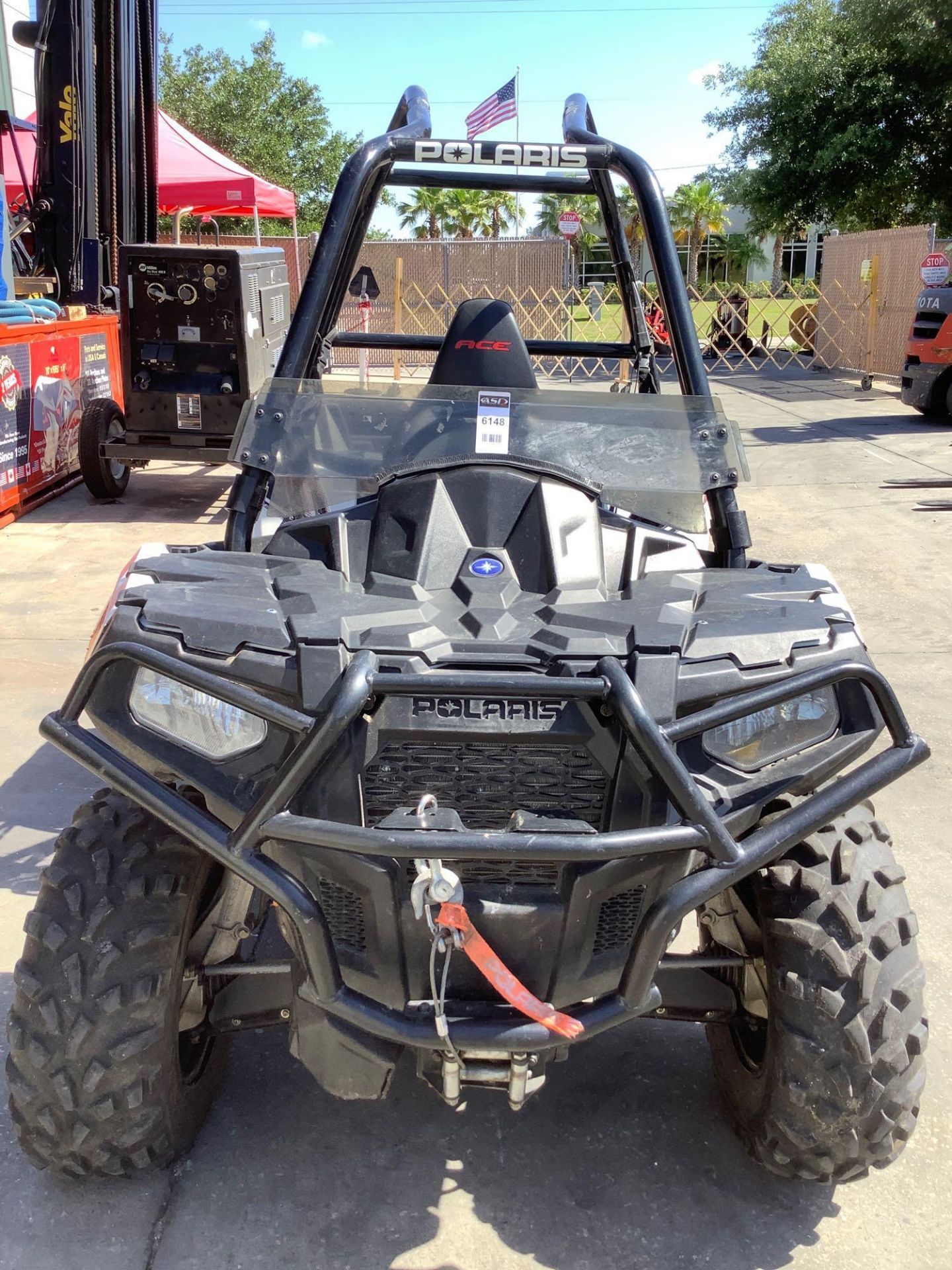 2014 POLARIS SPORTSMAN ACE WHITE LIGHTNING ATV MODEL A14BH33AJ , GAS POWERED, 4WD, RUNS AND OPERATES - Image 8 of 12