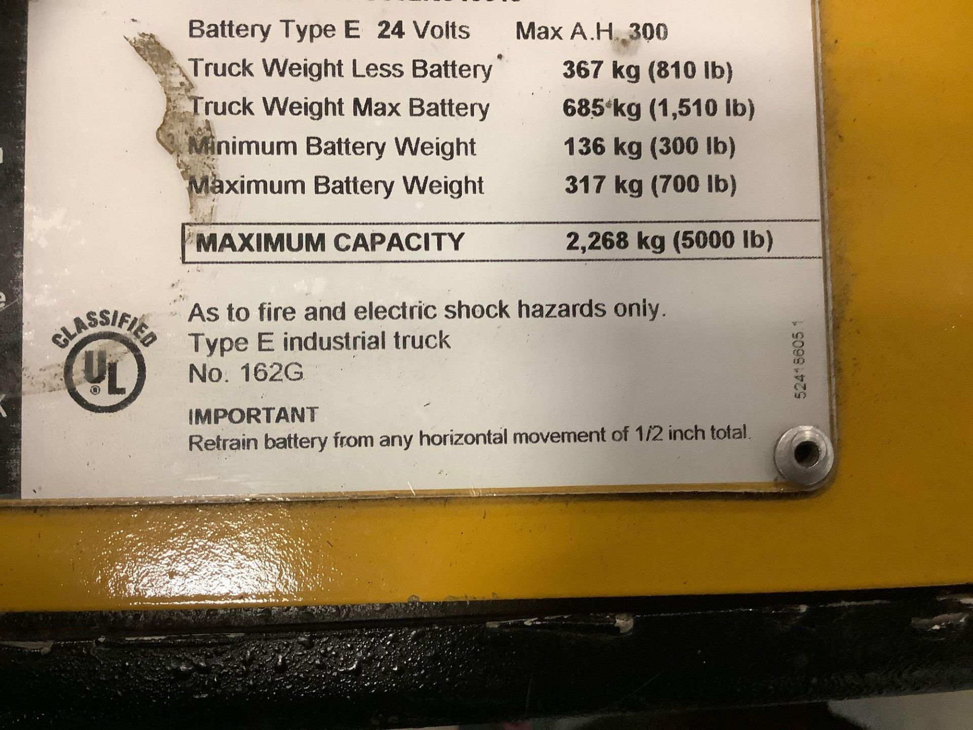 YALE PALLET JACK MODEL MPW050-EN24 T1872, ELECTRIC, APPROX MAX CAPACITY 5000LBS, APPROX VOLTS 24, CO - Image 8 of 10