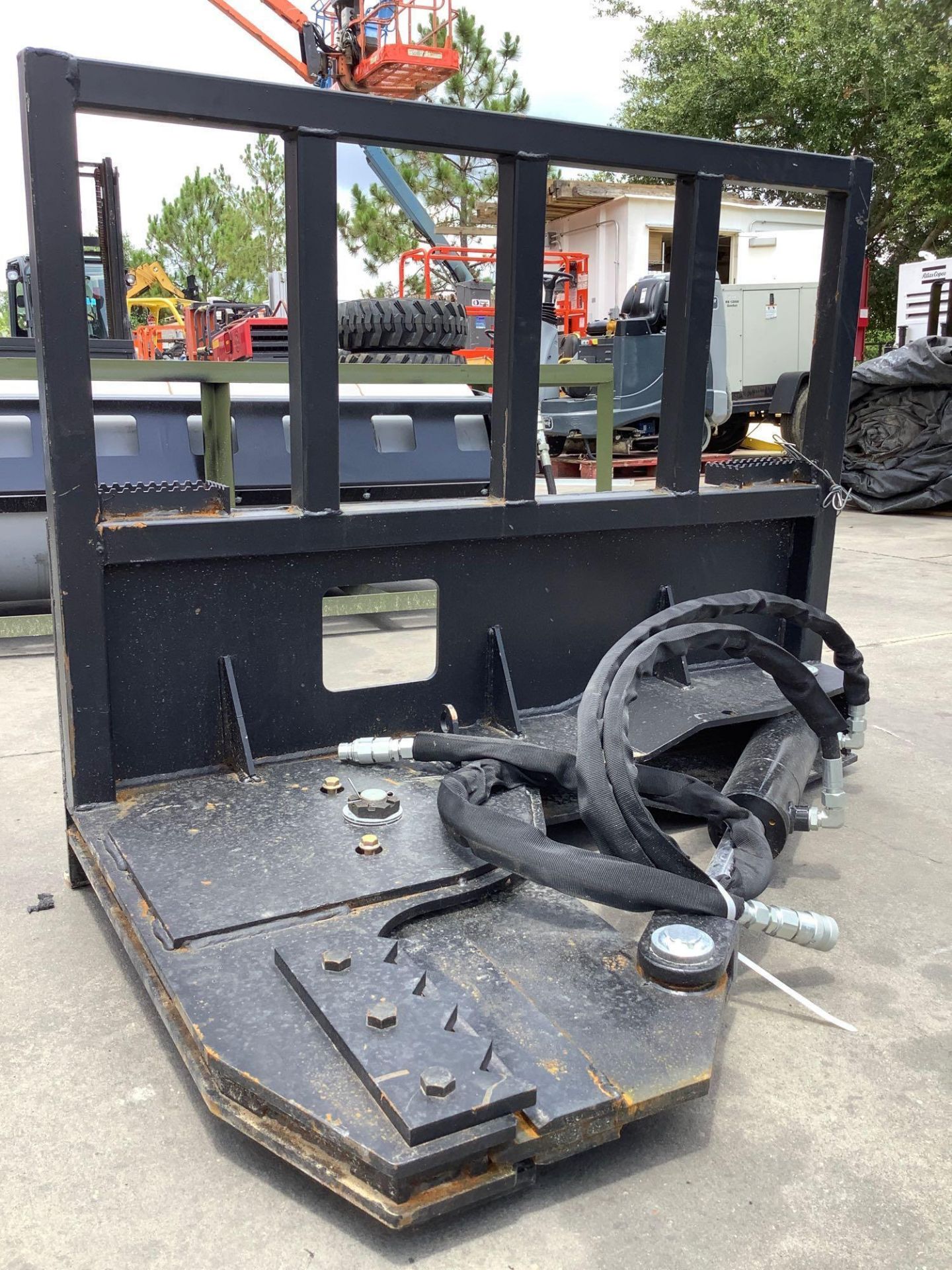 UNUSED TREE SHEAR UNIVERSAL SKID STEER ATTACHMENT, APPROX 49IN WIDE - Image 2 of 7