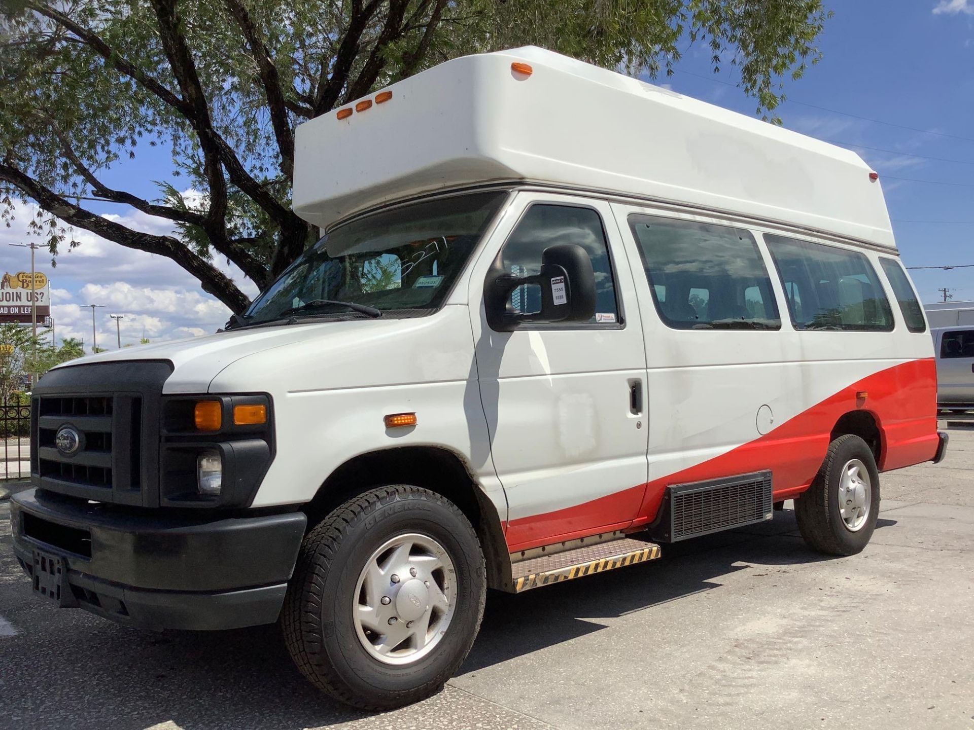 2014 FORD ECONOLINE E-350 SUPER DUTY EXTENDED MOBILITY VAN , AUTOMATIC, AC/ HEAT AIR CONDITION, BRAU