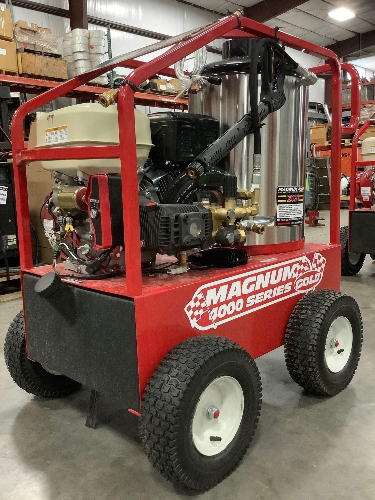 UNUSED 2021 MAGNUM 4000 SERIES GOLD HOT WATER PRESSURE WASHER,DIESEL GAS POWER, ELECTRIC START, APPR - Image 8 of 15