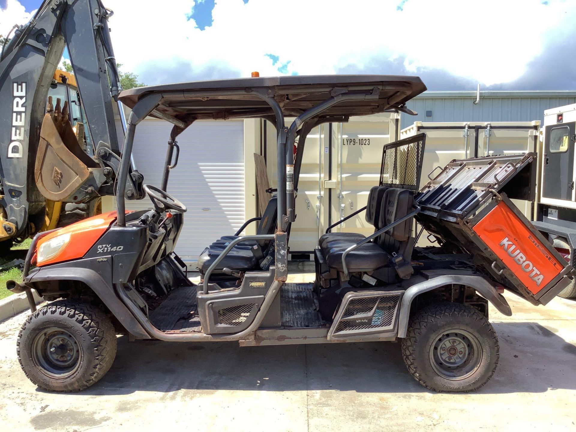 2016 KUBOTA UTV MODEL RTV-X1140, DIESEL, KUBOTA ENGINE, CREW CAB, HYDRAULIC DUMP BED, DAMAGED DURING - Image 2 of 13