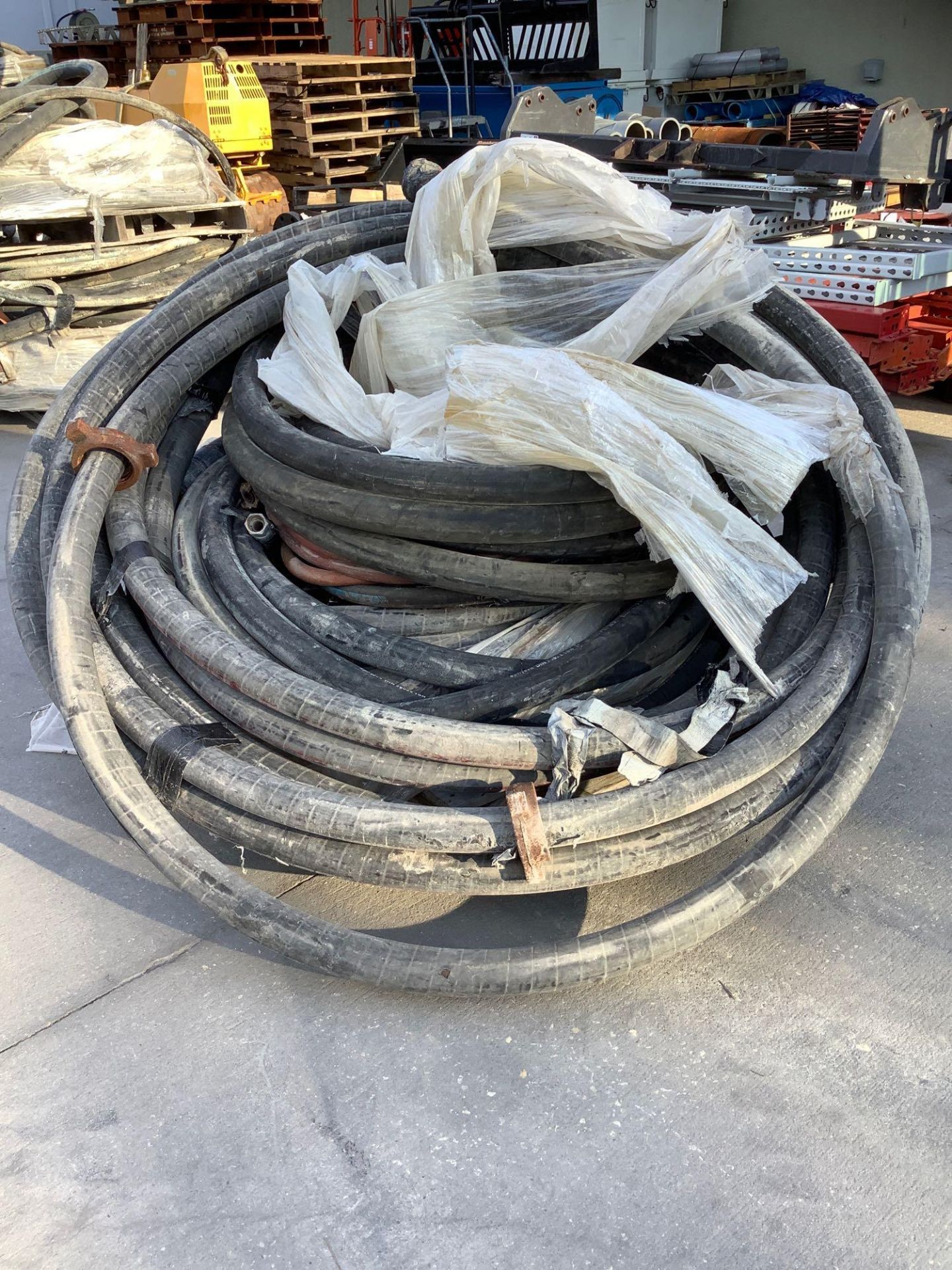 PRESSURE HOSE APPROX 2” & 2”-32 DN 51 & 1”-16 DN25 , RIGHT OFF THE JOB