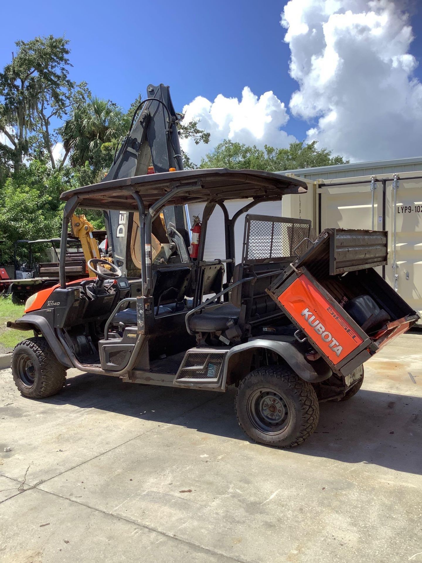 2016 KUBOTA UTV MODEL RTV-X1140, DIESEL, KUBOTA ENGINE, CREW CAB, HYDRAULIC DUMP BED, DAMAGED DURING - Image 3 of 13