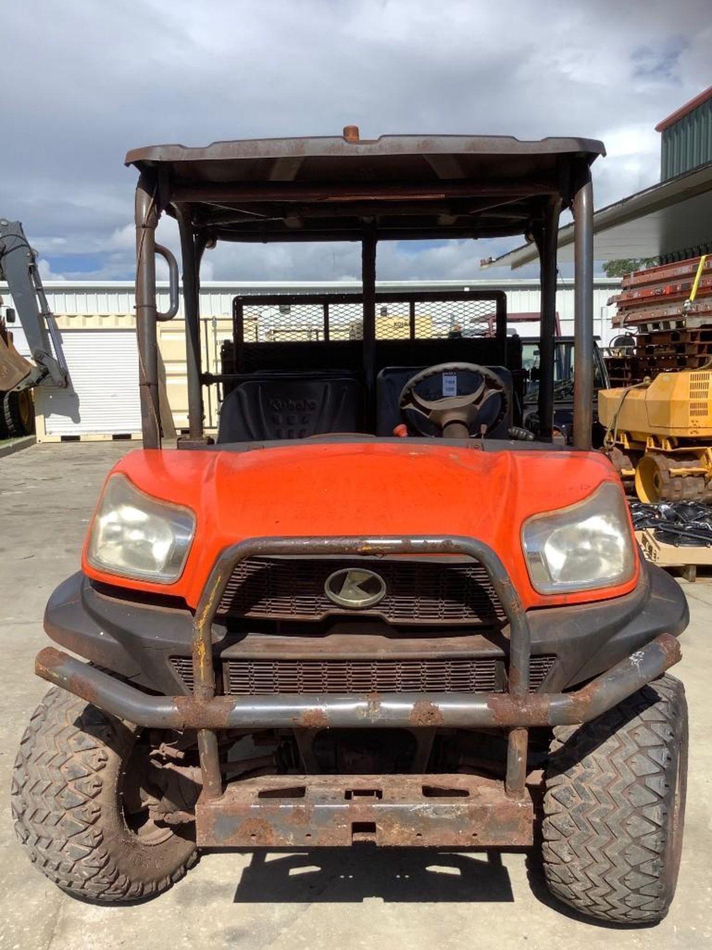 2016 KUBOTA UTV MODEL RTV-X1140, DIESEL, KUBOTA ENGINE, CREW CAB, HYDRAULIC DUMP BED - Image 8 of 13