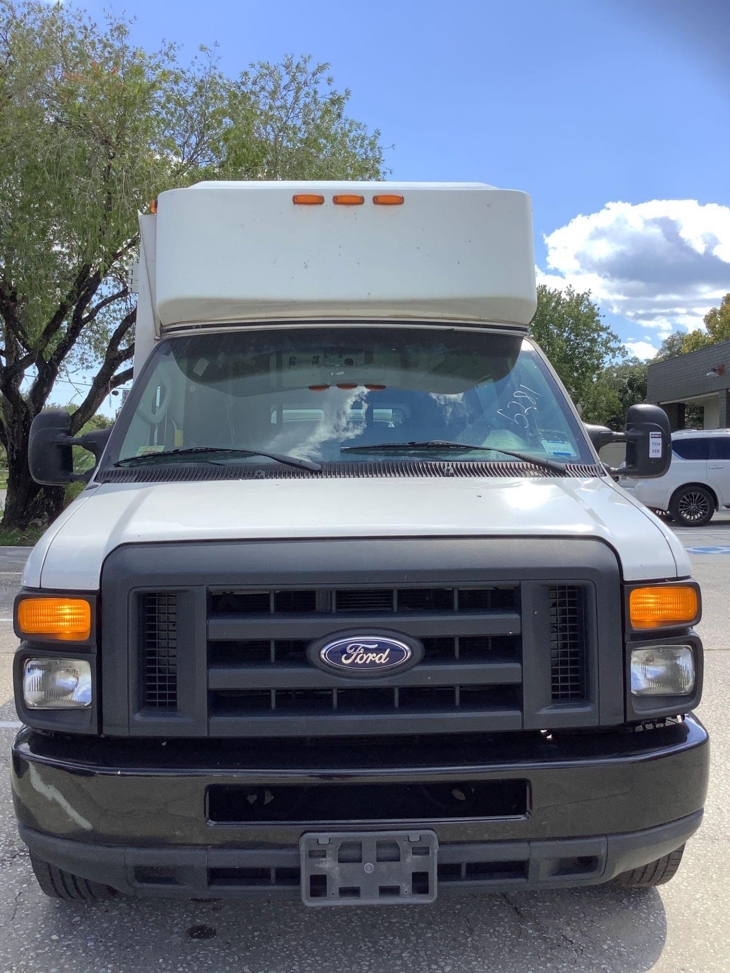 2014 FORD ECONOLINE E-350 SUPER DUTY EXTENDED MOBILITY VAN , AUTOMATIC, AC/ HEAT AIR COND - Image 15 of 36