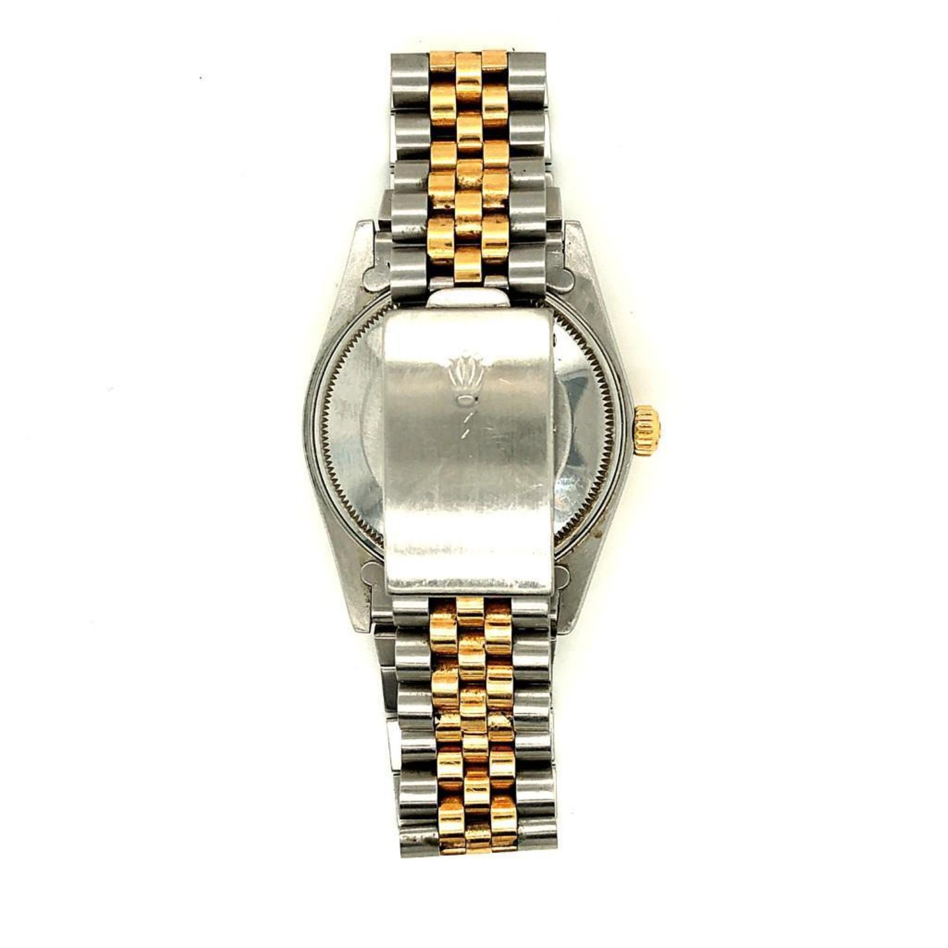 MENS 18K YELLOW GOLD AND STAINLESS STEEL ROLEX DATEJUST. SILVER DIAL. MODEL 15053; SERIAL R2*****. - Image 3 of 3